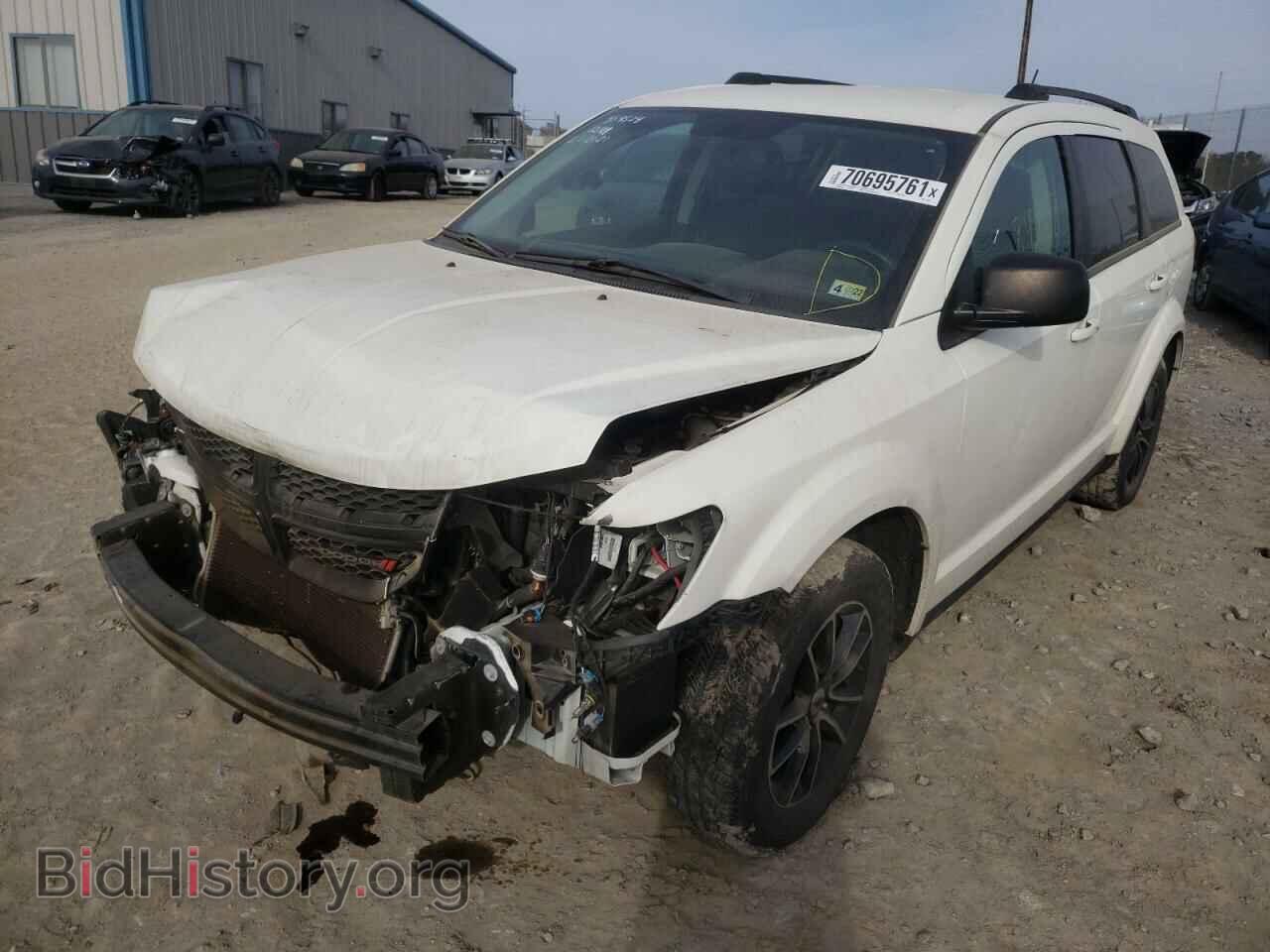2018 DODGE JOURNEY - VIN: 3C4PDCAB9JT152609 - Фото 2