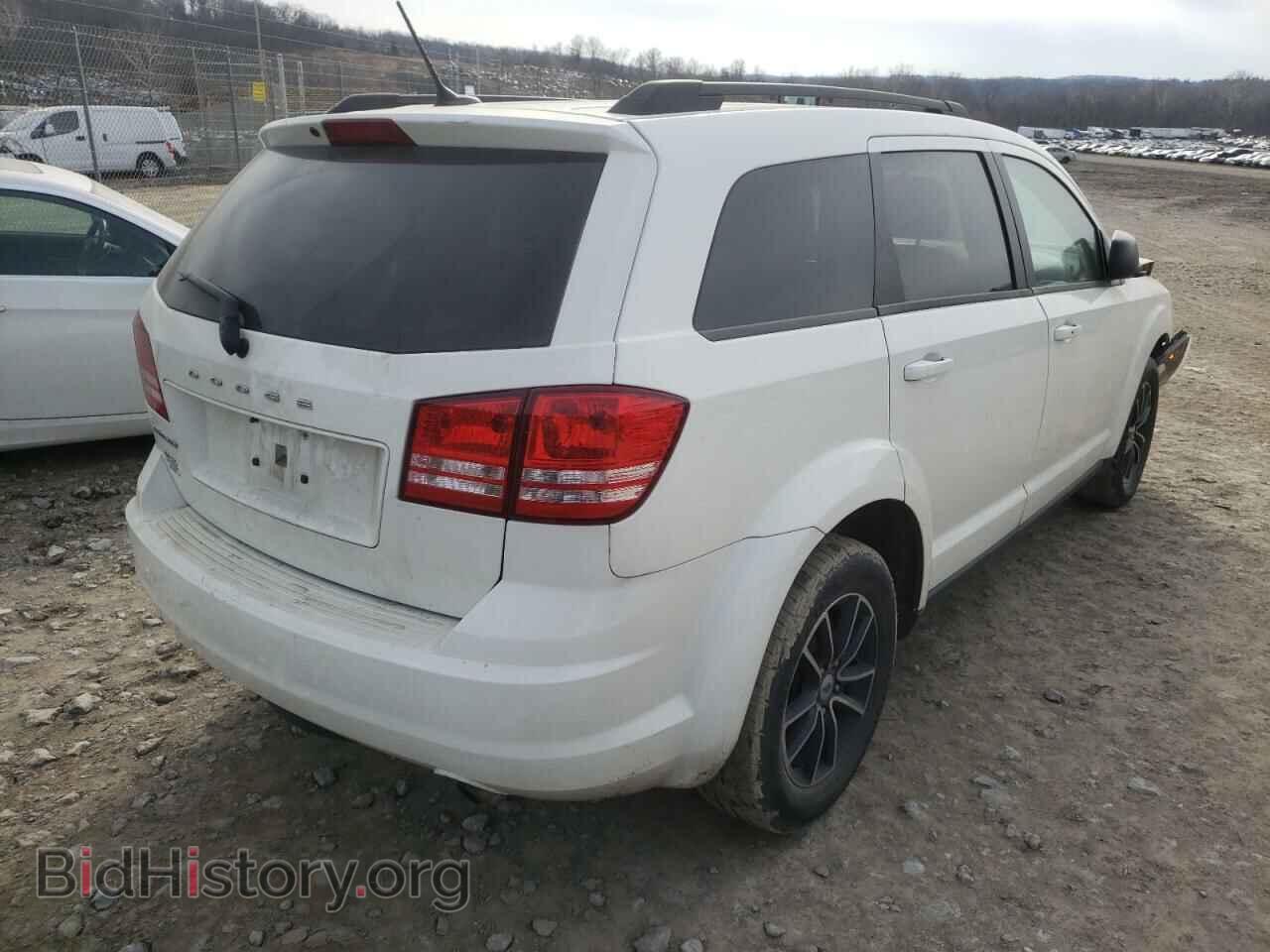 2018 DODGE JOURNEY - VIN: 3C4PDCAB9JT152609 - Фото 4