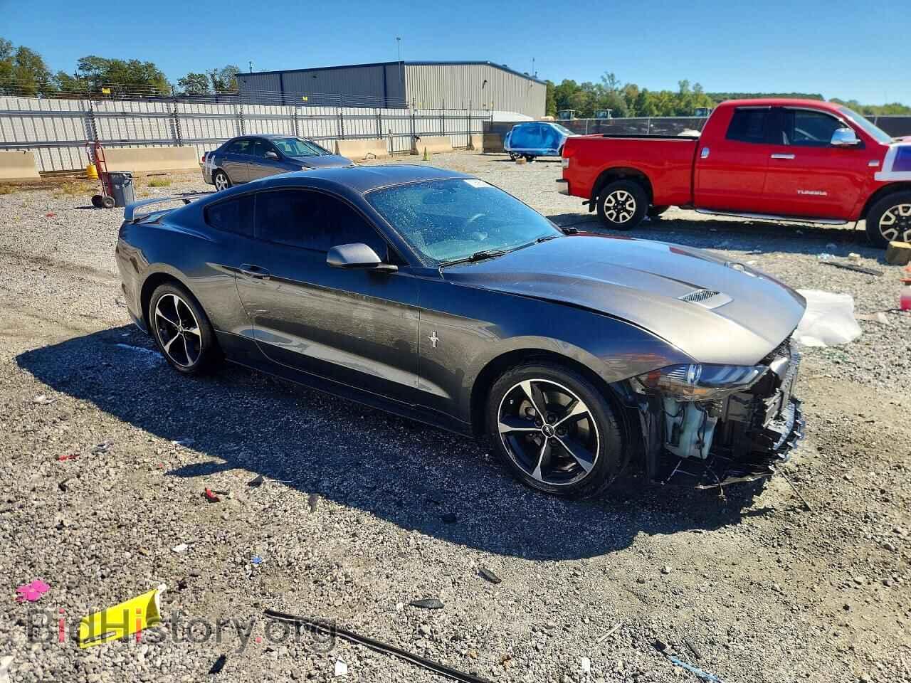 2018 FORD MUSTANG - VIN: 1FA6P8TH1J5120678 - Photo 4