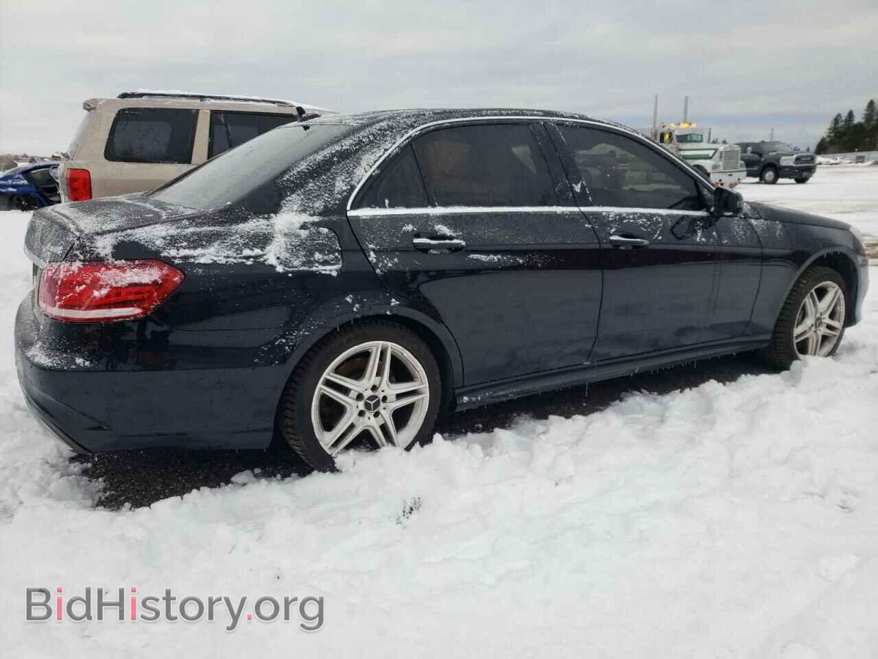 2014 MERCEDES-BENZ E-CLASS - VIN: WDDHF9BB7EA820152 - Фото 3
