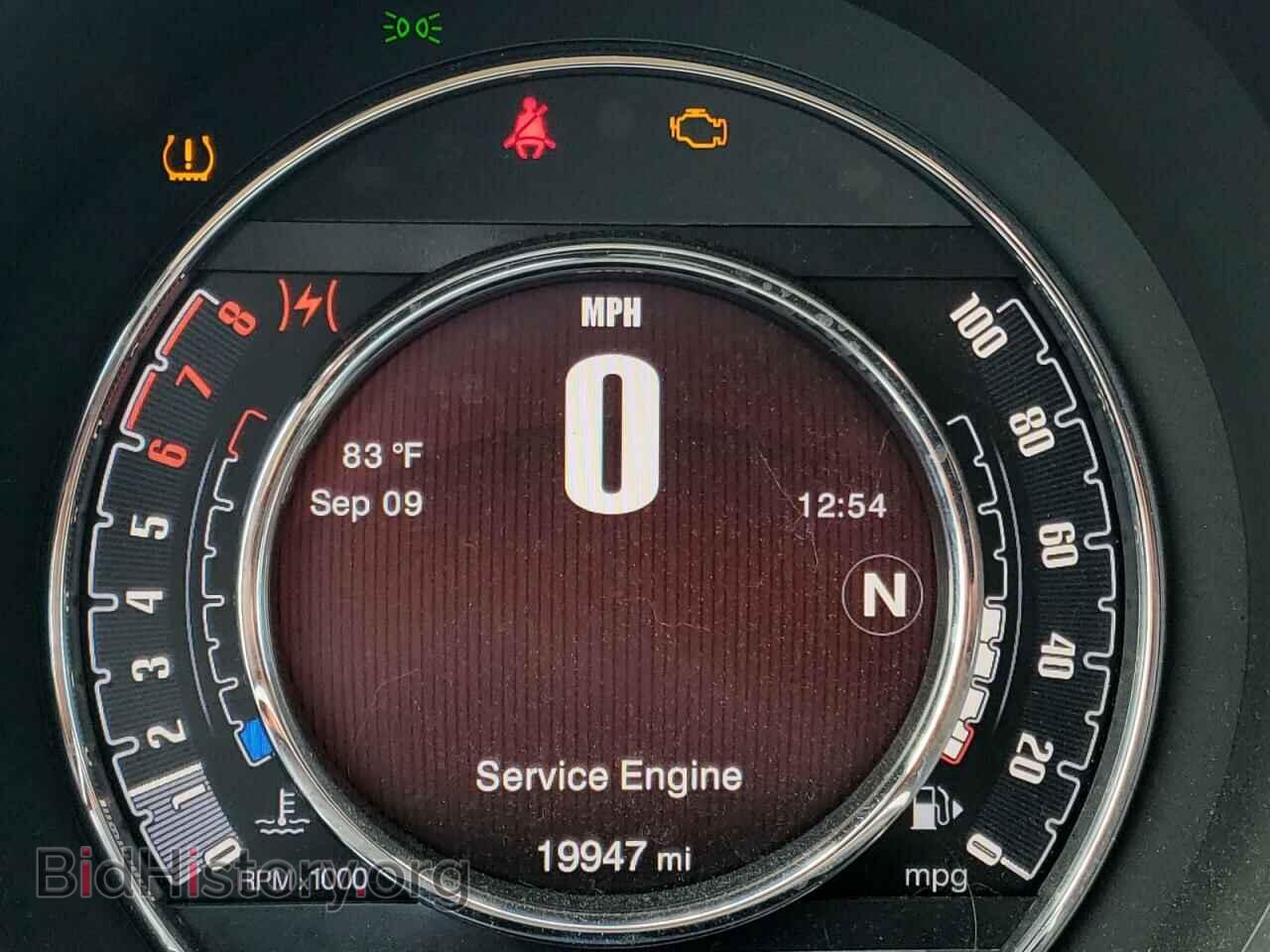 2017 FIAT 500 - VIN: 3C3CFFLR7HT698800 - Photo 9