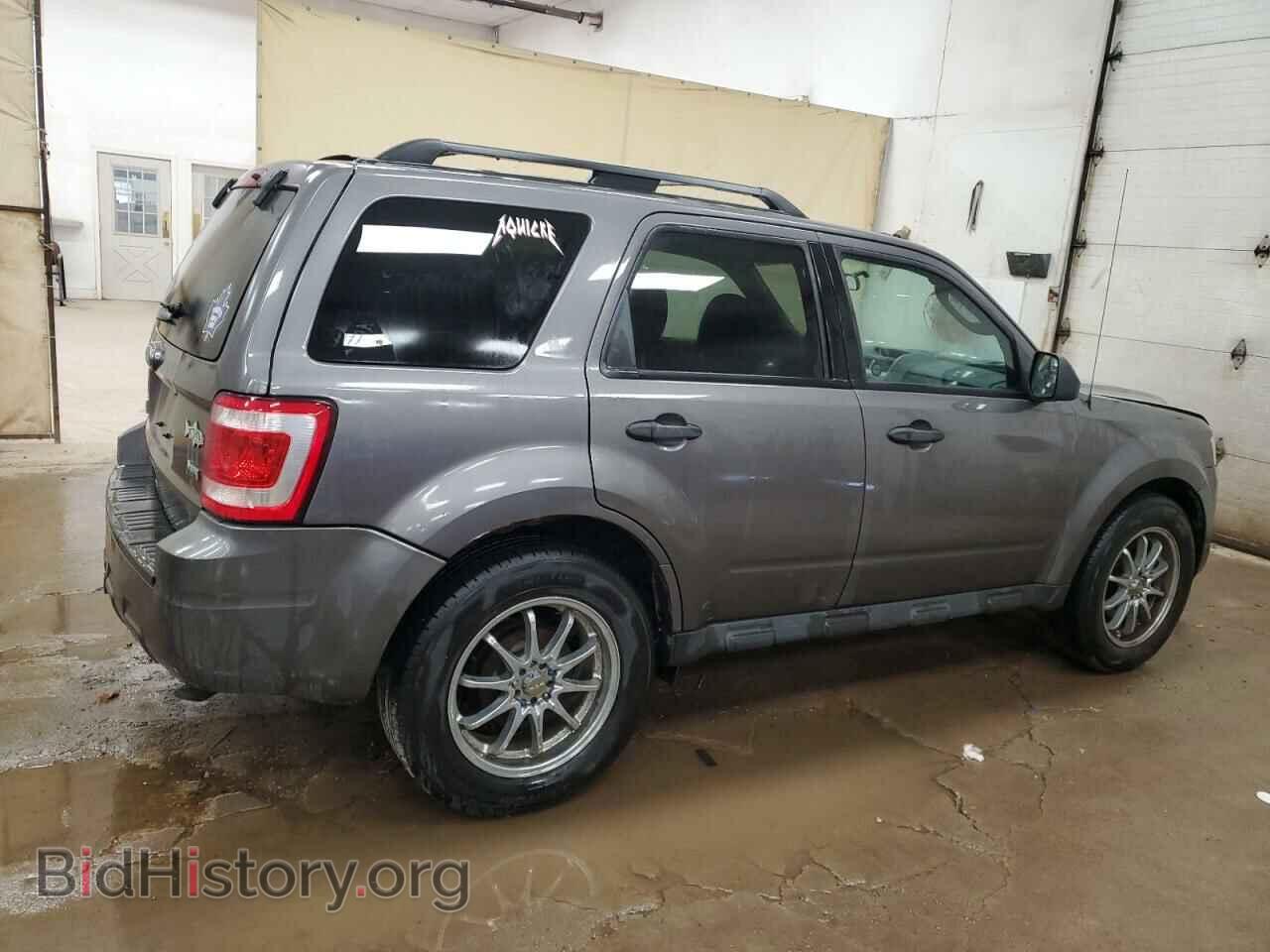 2011 FORD ESCAPE - VIN: 1FMCU9DG9BKB68803 - Фото 3