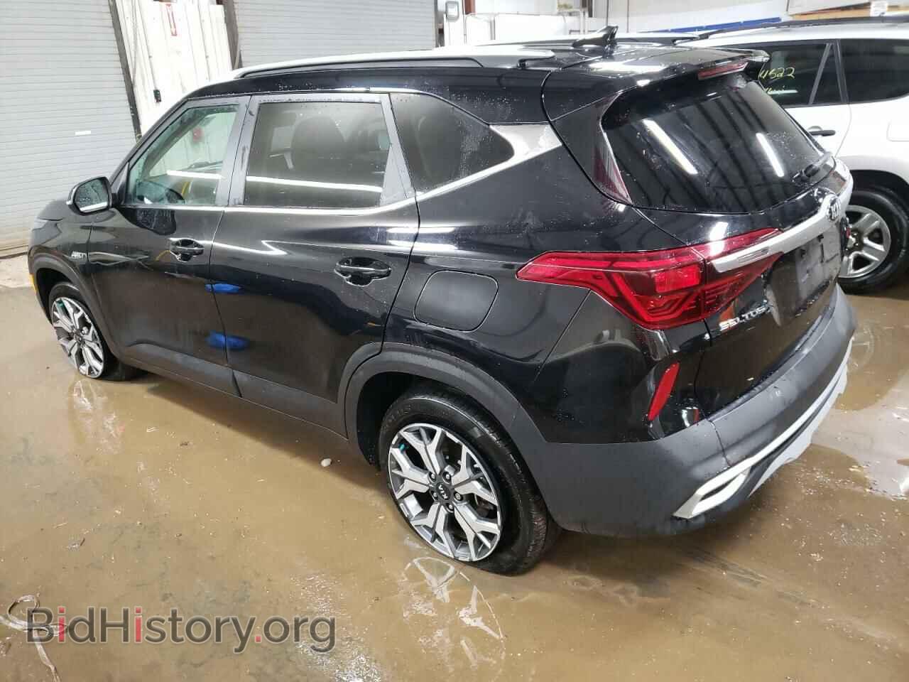 2021 KIA SELTOS - VIN: KNDERCAA1M7163628 - Фото 2