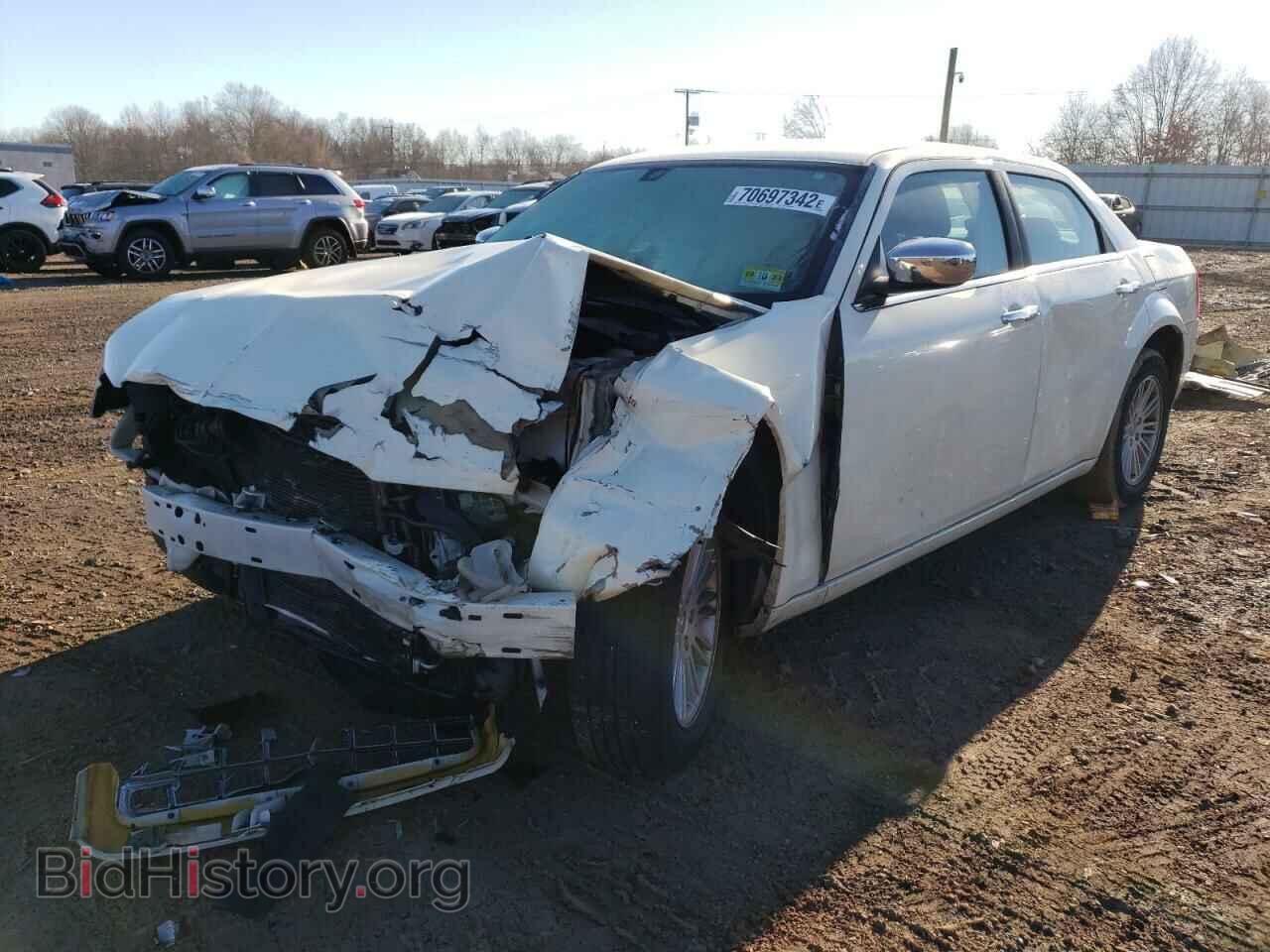 Photo 2C3CA4CD2AH123056 - CHRYSLER 300 2010