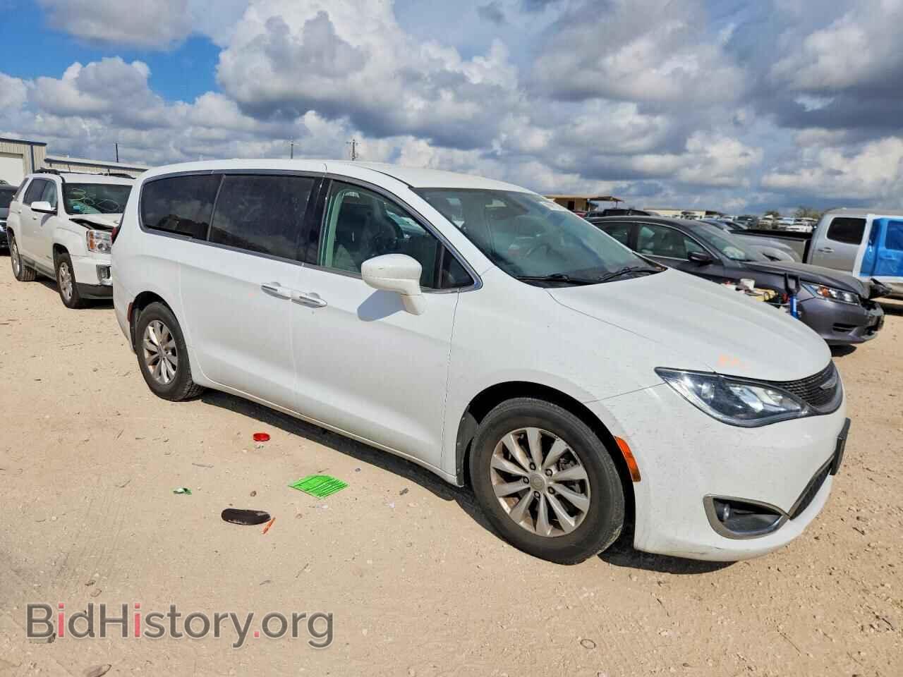 2019 CHRYSLER PACIFICA - VIN: 2C4RC1FGXKR526623 - Фото 4