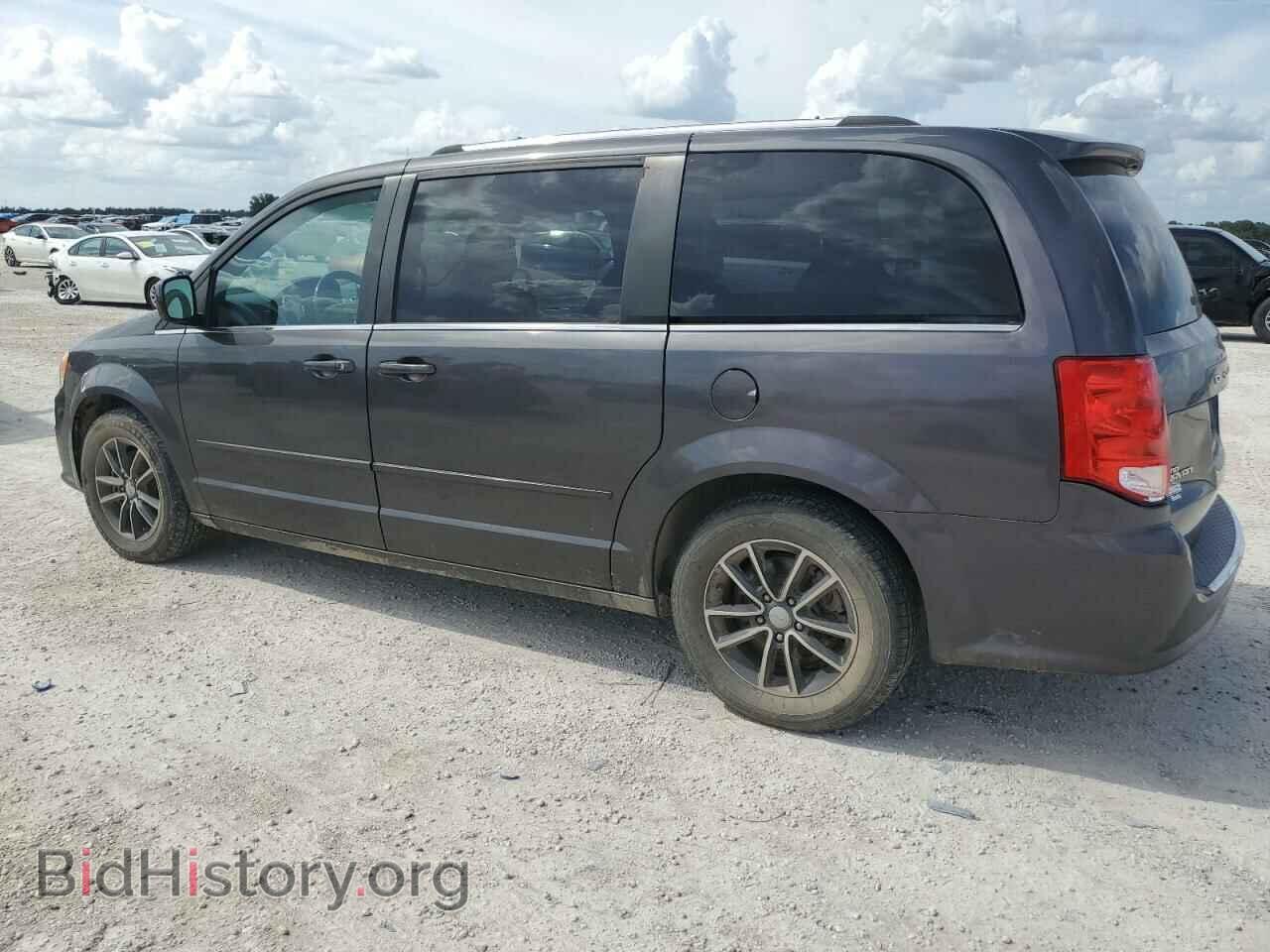 2017 DODGE CARAVAN - VIN: 2C4RDGCG3HR750037 - Photo 2