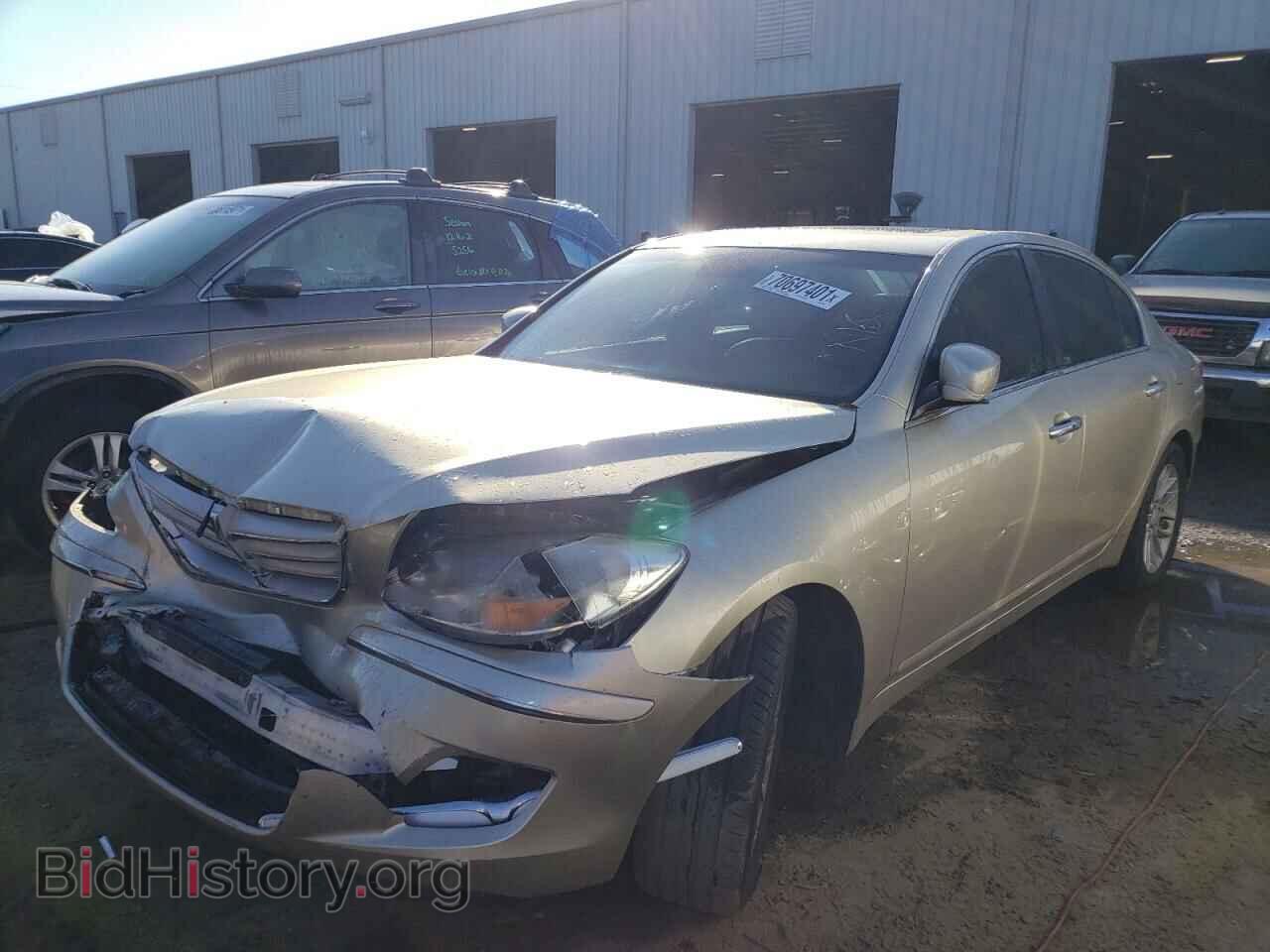 2009 HYUNDAI GENESIS - VIN: KMHGC46E39U025072 - Фото 2