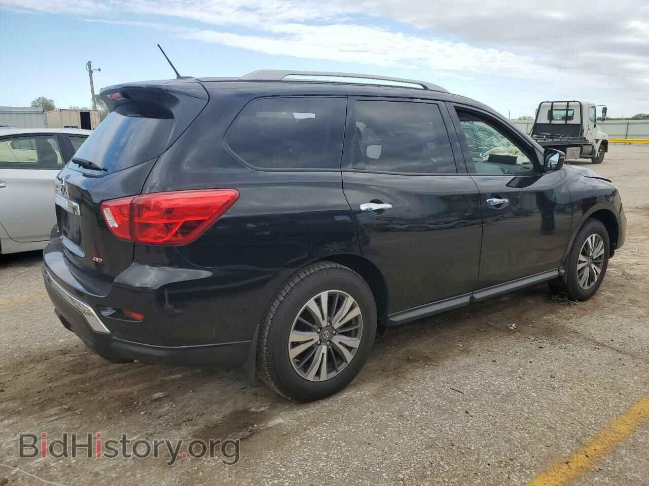 2017 NISSAN PATHFINDER - VIN: 5N1DR2MM7HC913022 - Фото 3