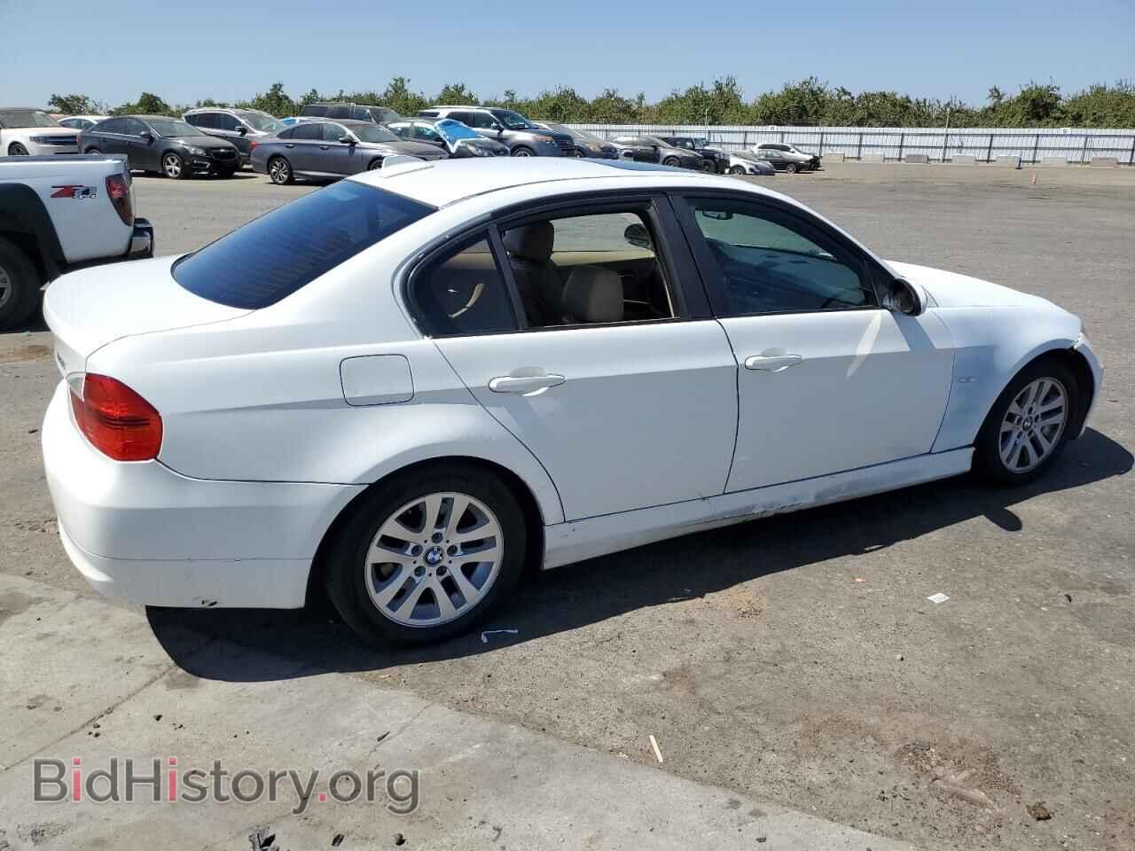 2007 BMW 3 SERIES - VIN: WBAVA33507PG49715 - Фото 3