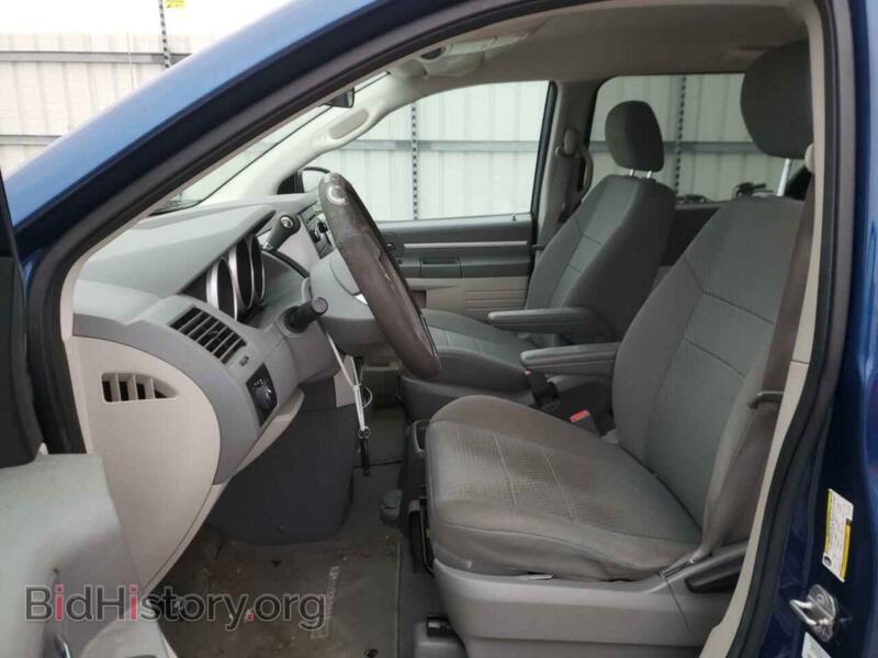 2010 Dodge CARAVAN (VIN 2D4RN4DEXAR172276) — photo 7 of 12