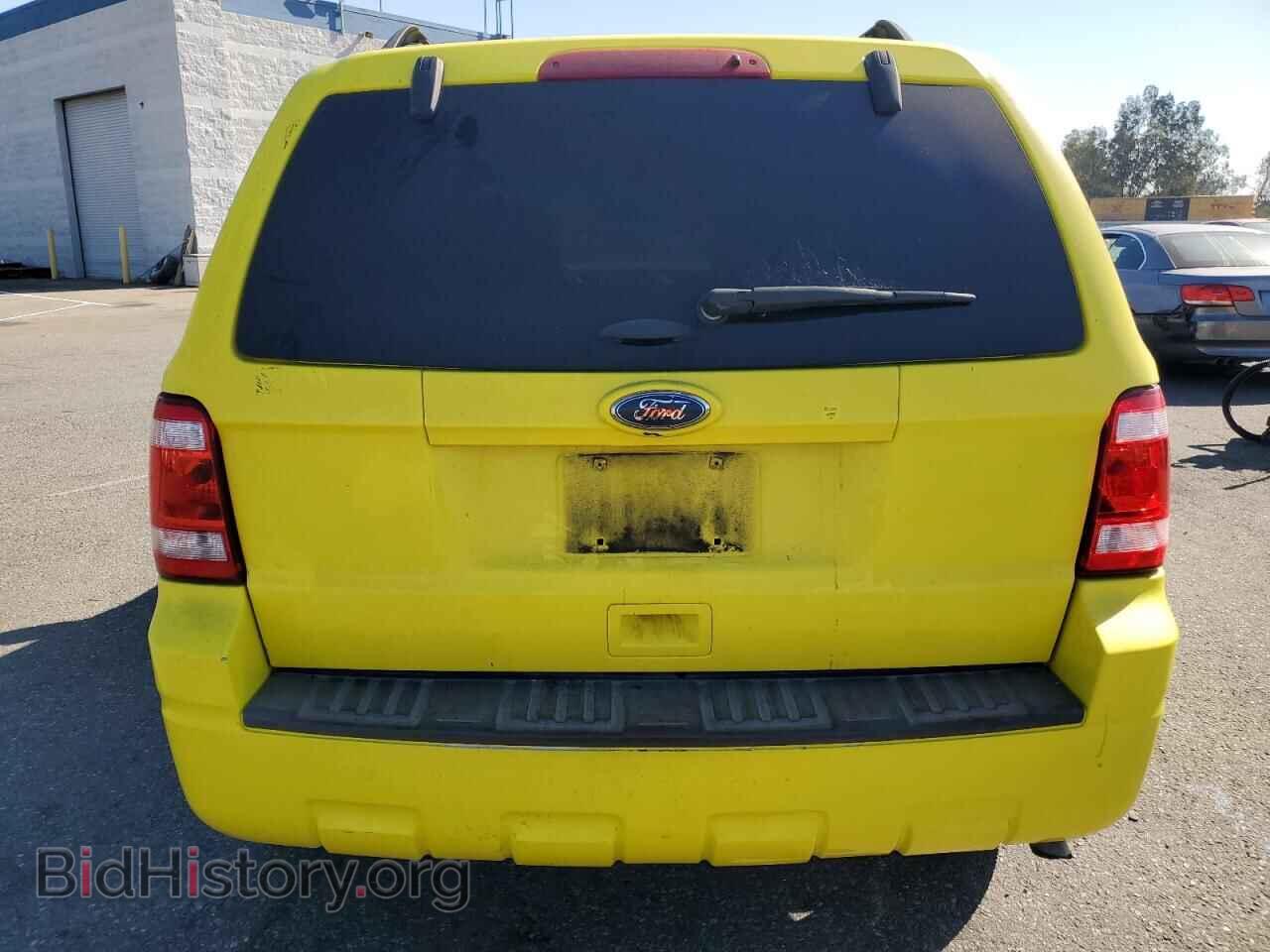 2011 FORD ESCAPE - VIN: 1FMCU0D76BKB46558 - Фото 6