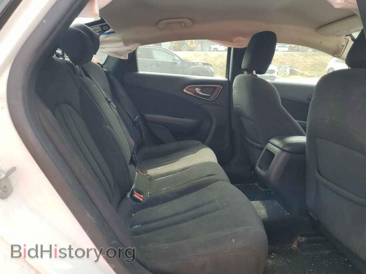 2015 CHRYSLER 200 - VIN: 1C3CCCAB8FN645078 - Фото 10