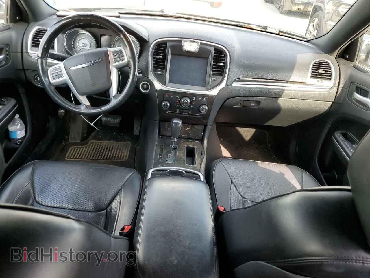 2014 CHRYSLER 300 - VIN: 2C3CCAKT2EH276706 - Фото 8
