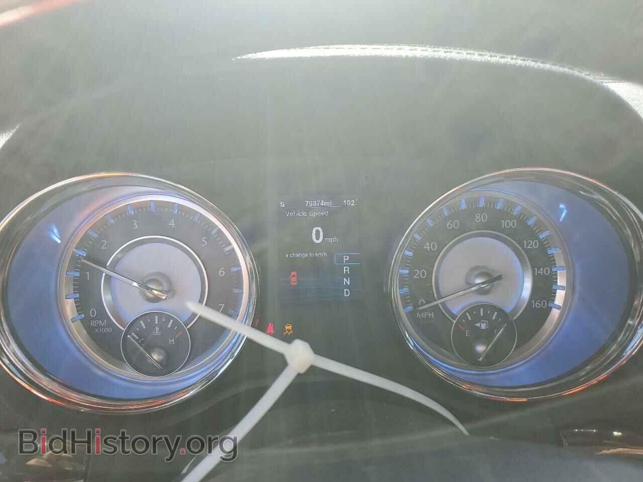 2014 CHRYSLER 300 - VIN: 2C3CCAKT2EH276706 - Фото 9