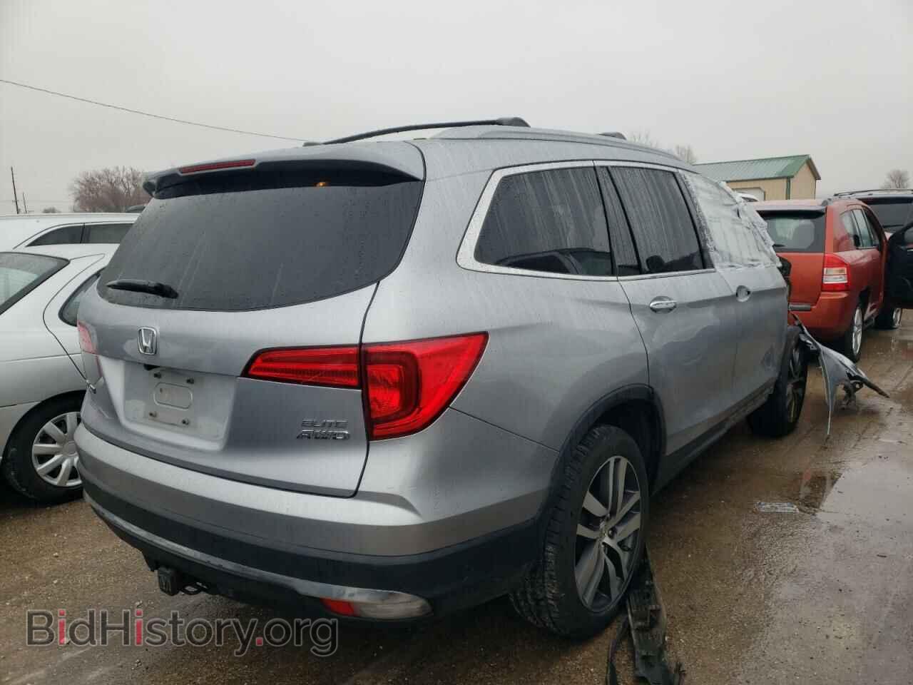2017 HONDA PILOT - VIN: 5FNYF6H04HB022444 - Фото 3