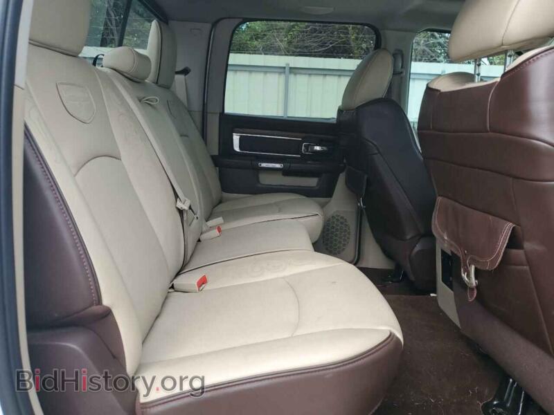 2018 RAM 2500 (VIN 3C6UR5GL0JG112743) — photo 10 of 12