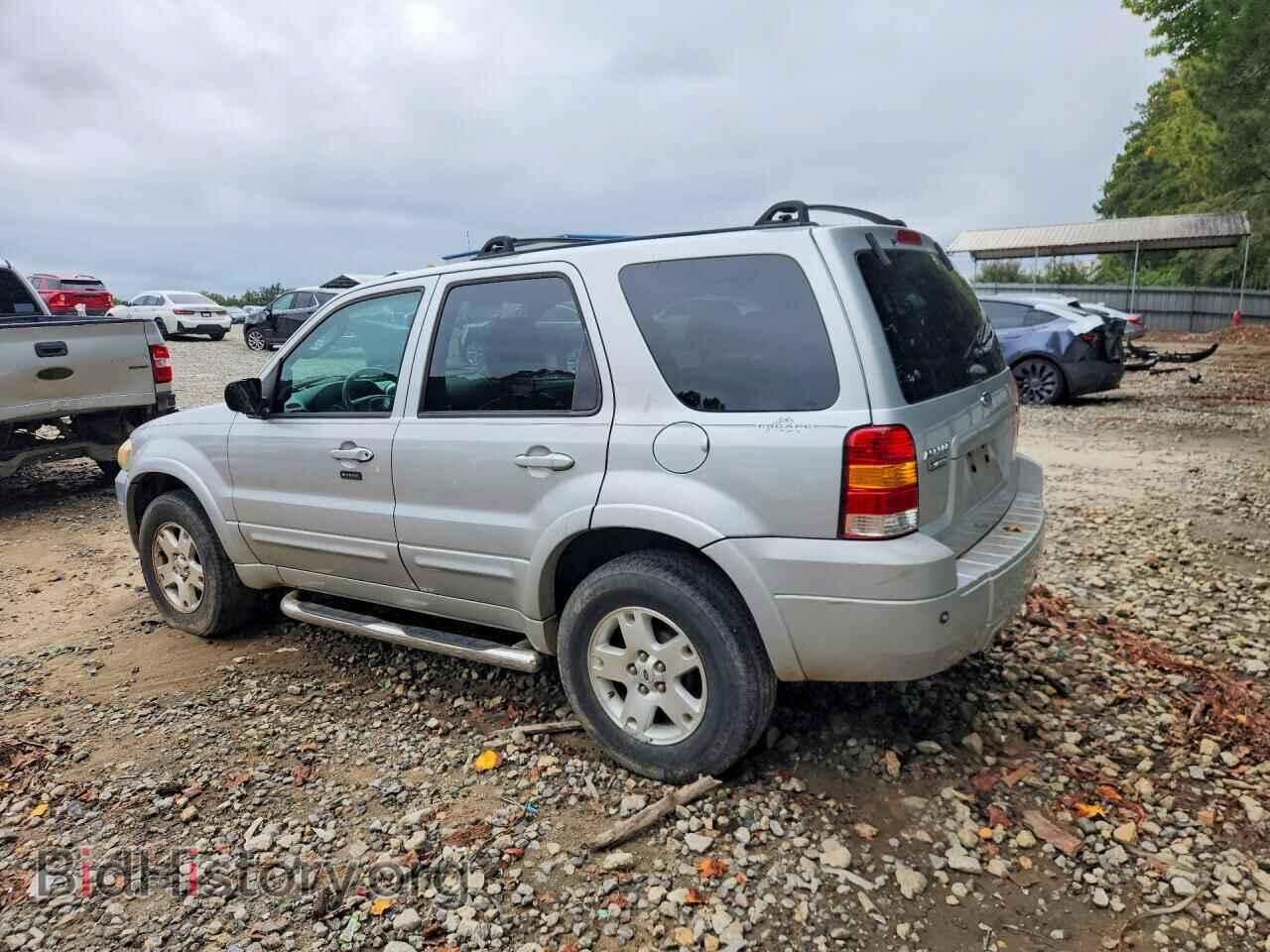 2007 FORD ESCAPE - VIN: 1FMCU04177KA06781 - Фото 2