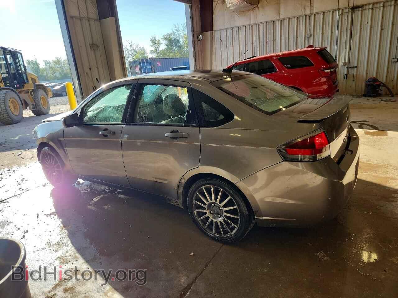 2011 FORD FOCUS - VIN: 1FAHP3GN5BW116012 - Photo 2