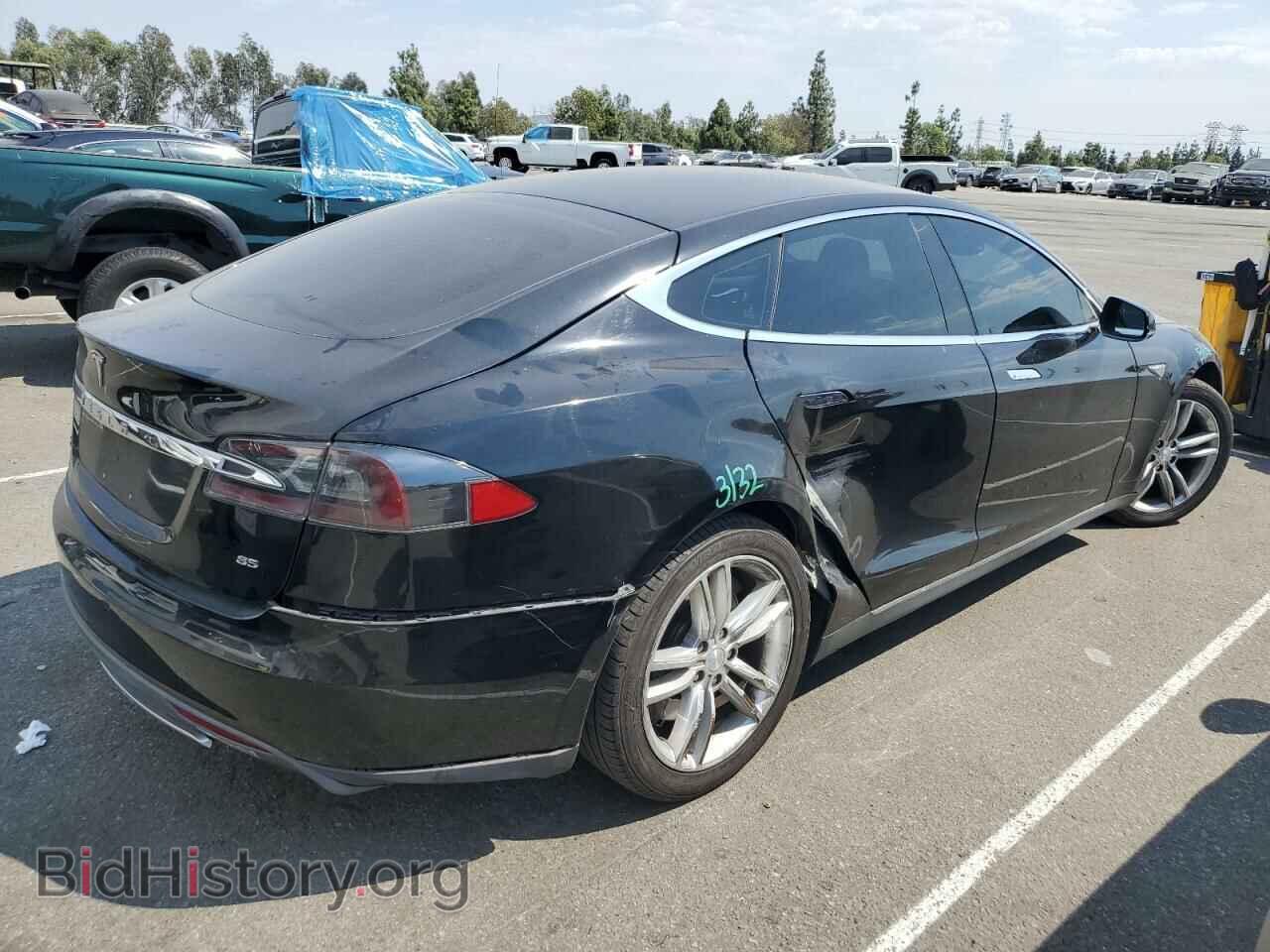 2014 TESLA MODEL S - VIN: 5YJSA1H1XEFP48711 - Фото 3
