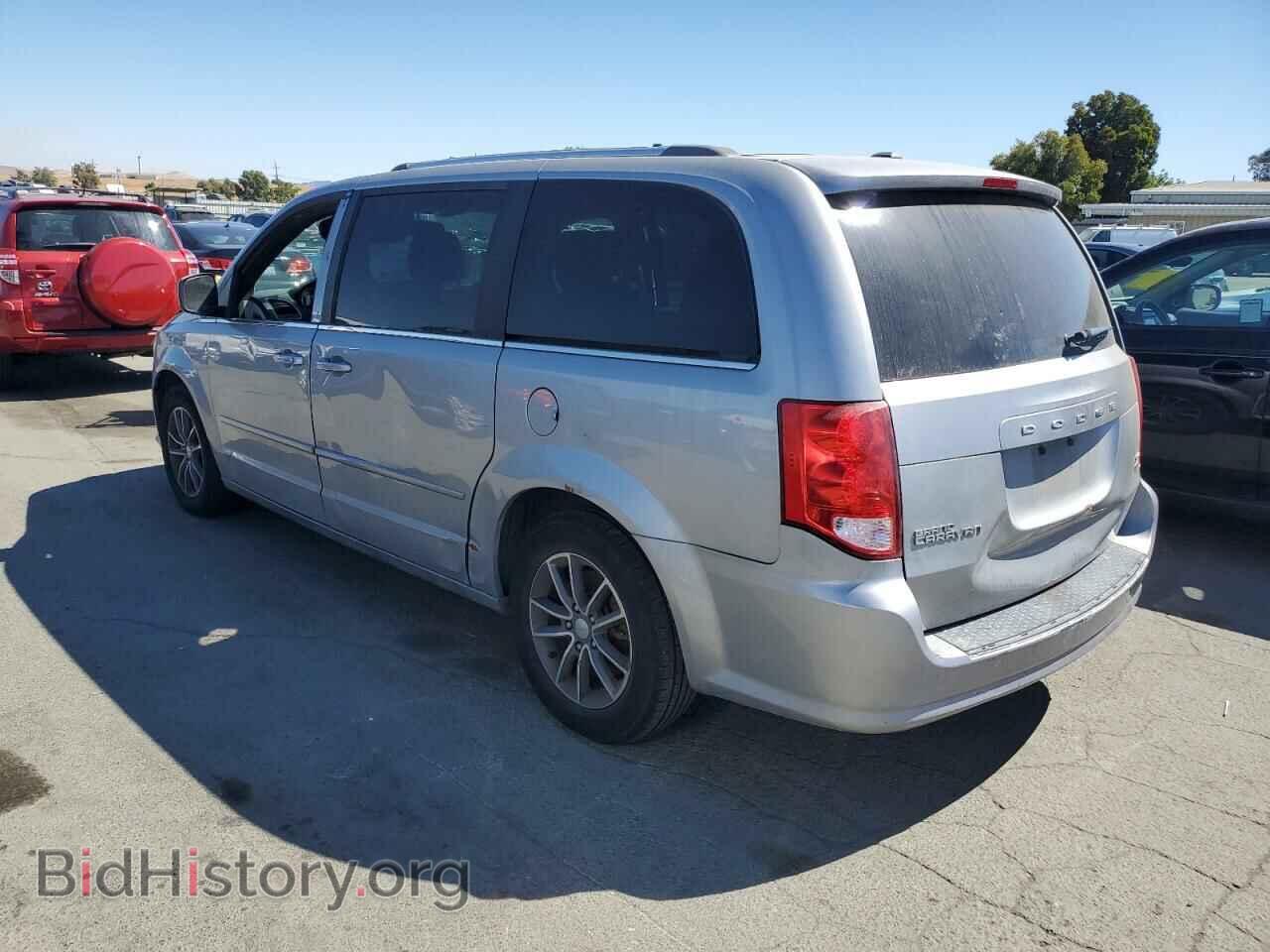 2017 DODGE CARAVAN - VIN: 2C4RDGCG7HR617104 - Фото 2