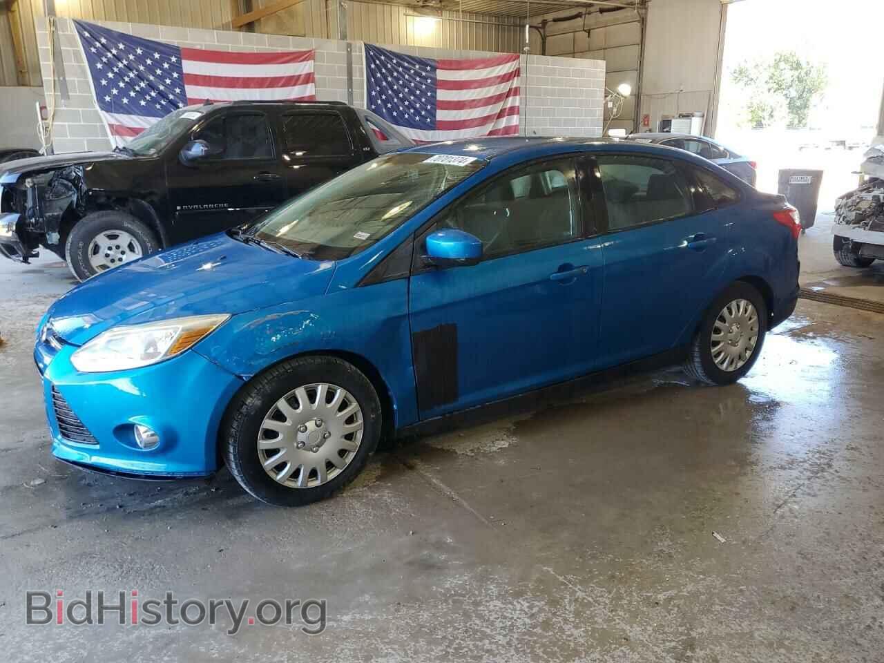 Фотография 1FAHP3F22CL267562 - FORD FOCUS 2012