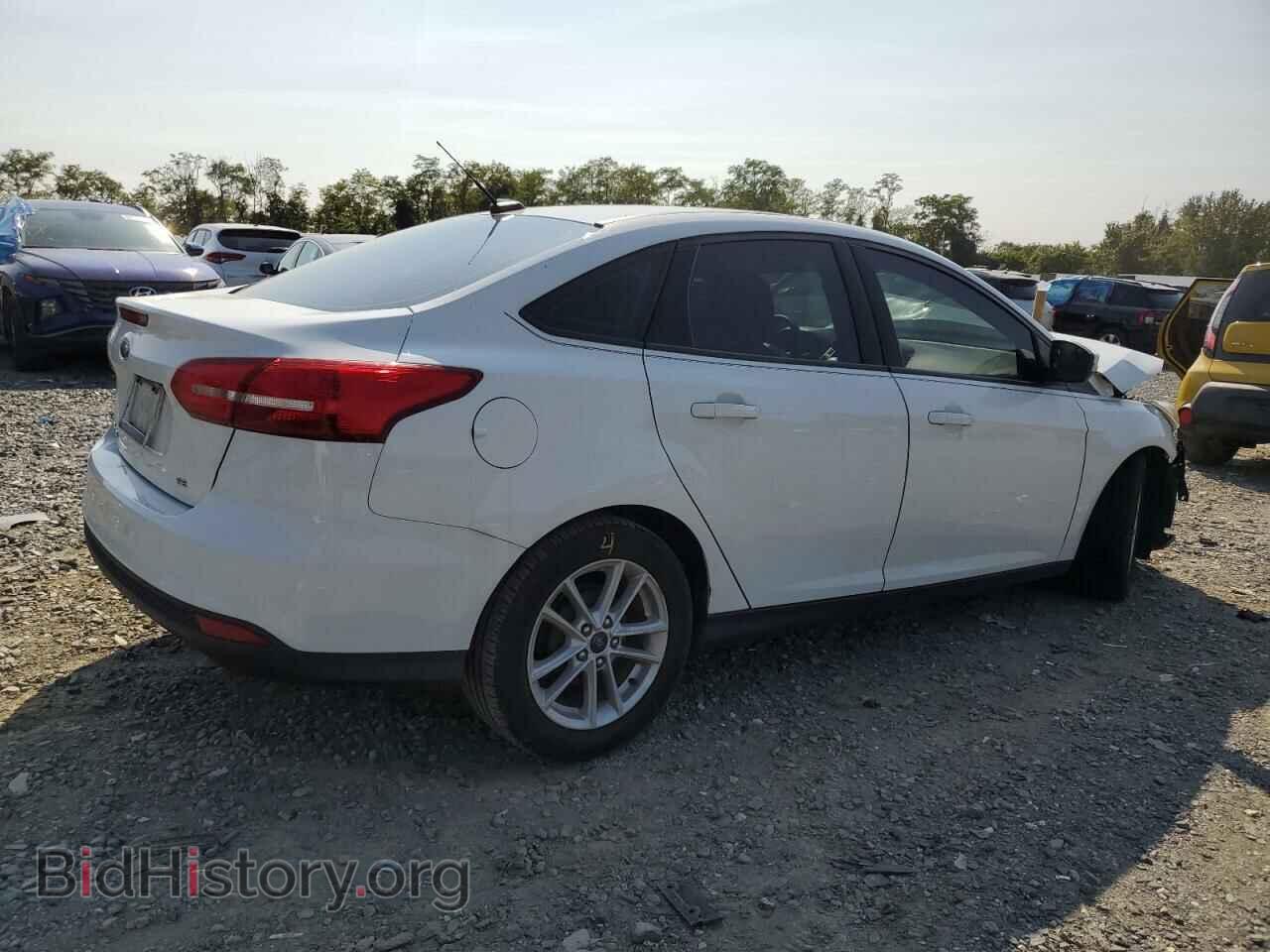 2017 FORD FOCUS - VIN: 1FADP3F2XHL326718 - Фото 3