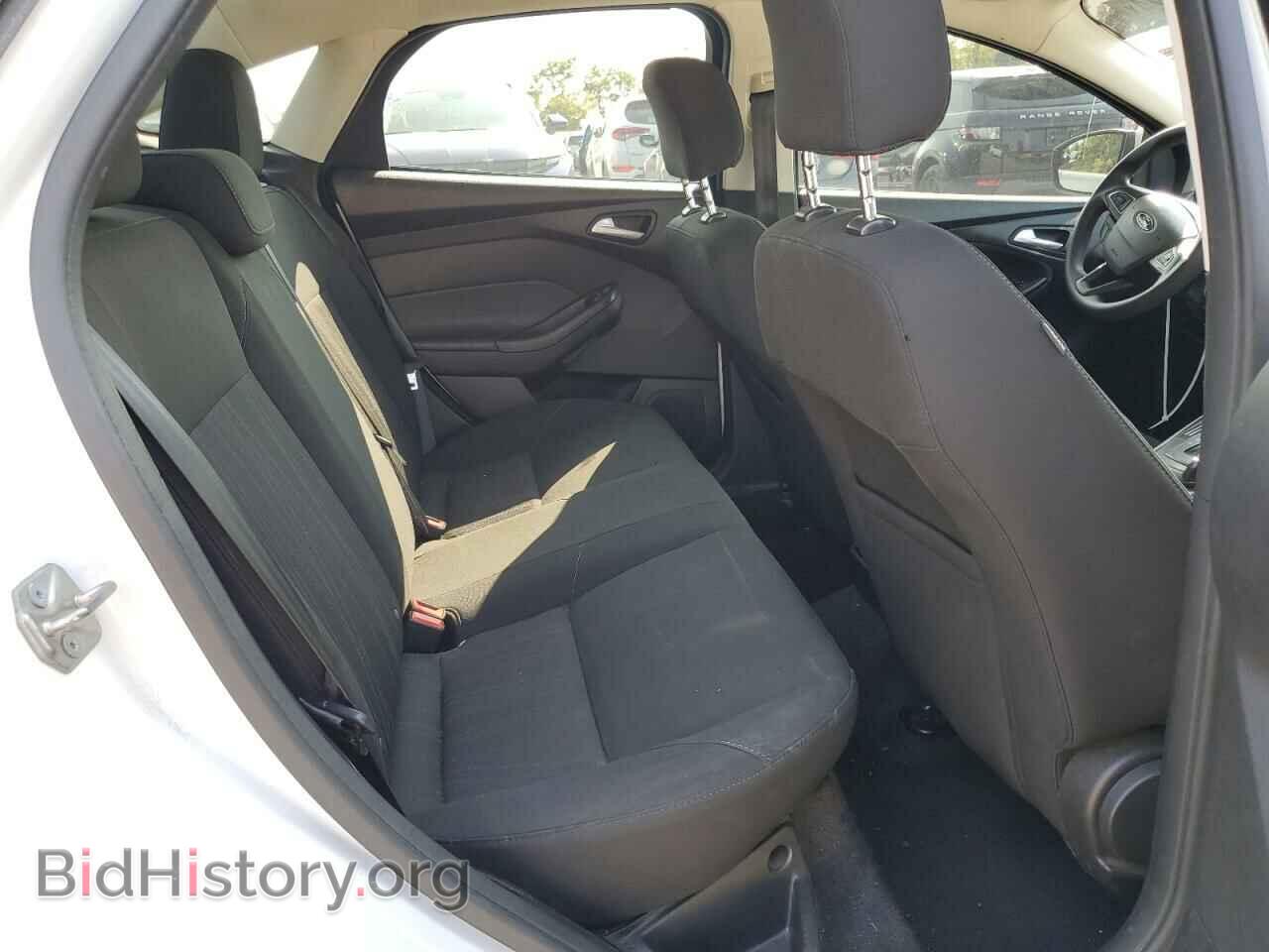 2017 FORD FOCUS - VIN: 1FADP3F2XHL326718 - Фото 10