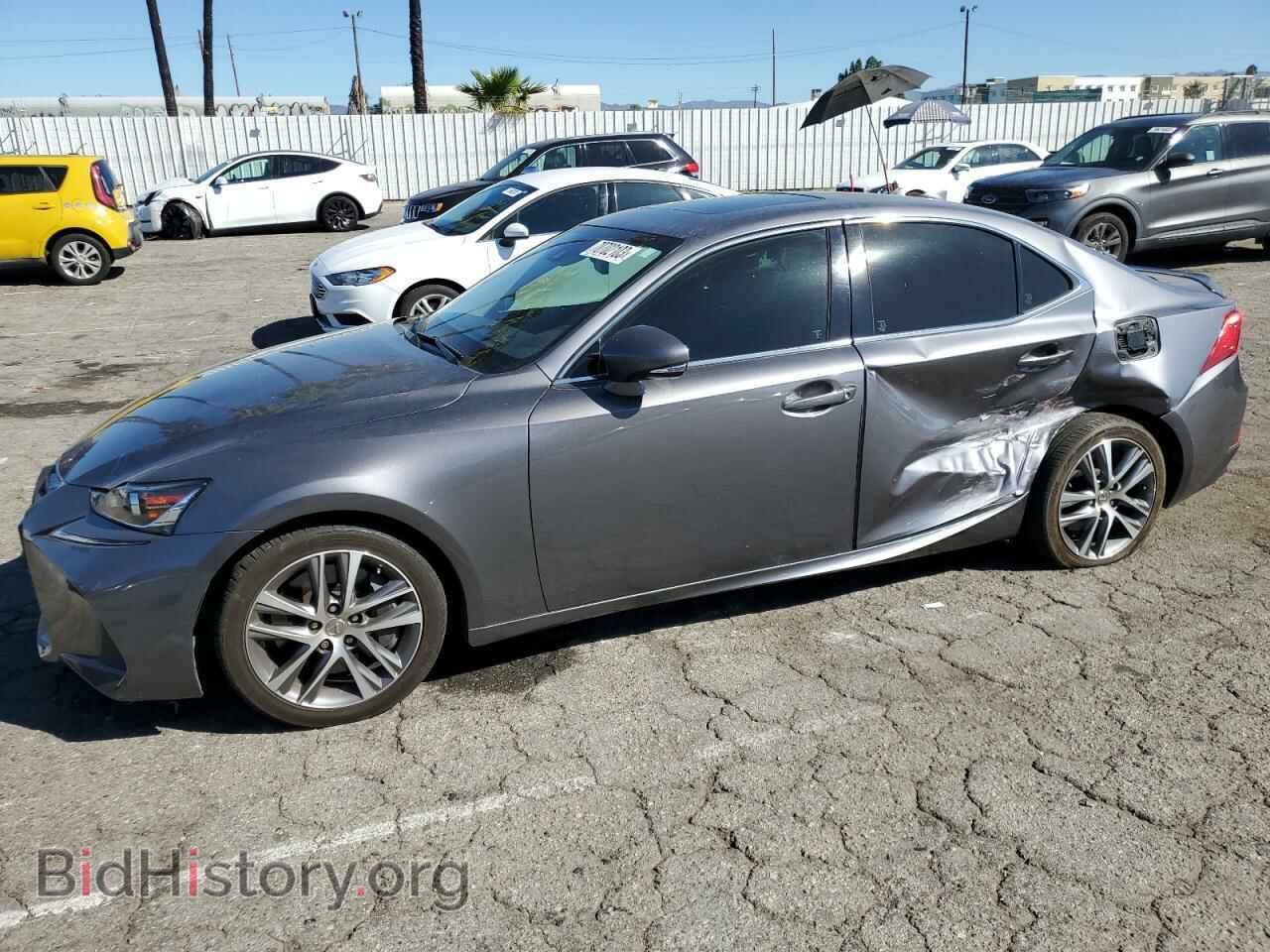 Photo JTHBA1D2XJ5080529 - LEXUS IS 2018