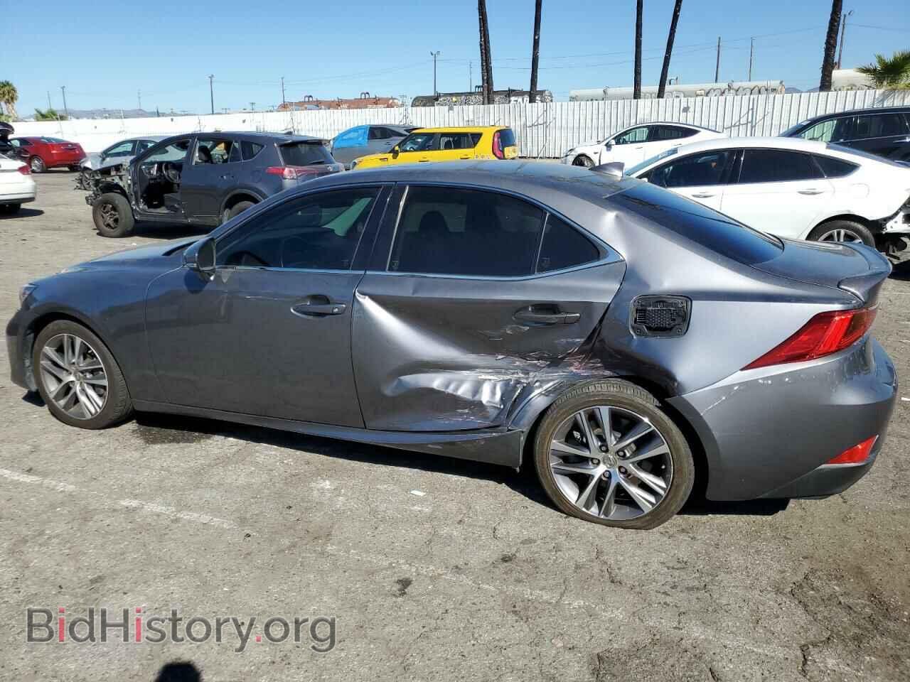 2018 LEXUS IS - VIN: JTHBA1D2XJ5080529 - Фото 2