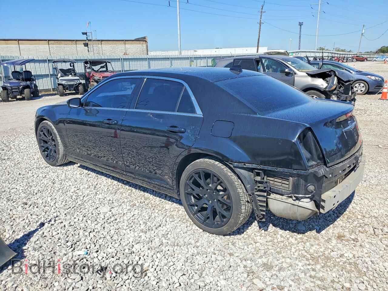 2018 CHRYSLER 300 - VIN: 2C3CCAAG7JH190712 - Photo 2