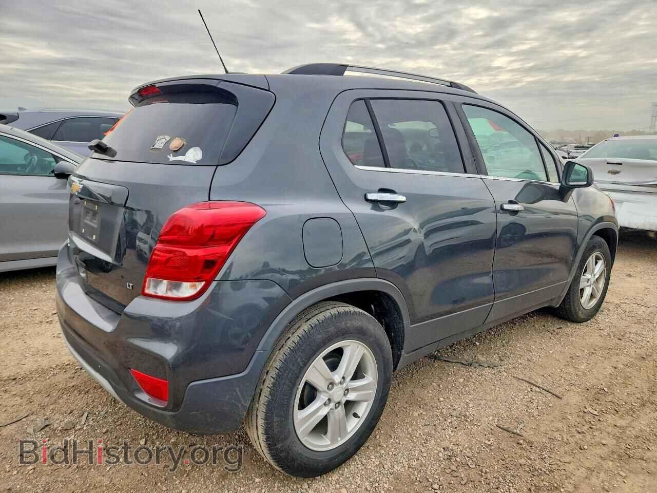 2017 Chevrolet TRAX (VIN 3GNCJLSB2HL226802) — фото 3 из 12