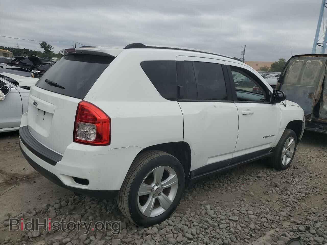 2011 JEEP COMPASS - VIN: 1J4NF1FB2BD251093 - Фото 3