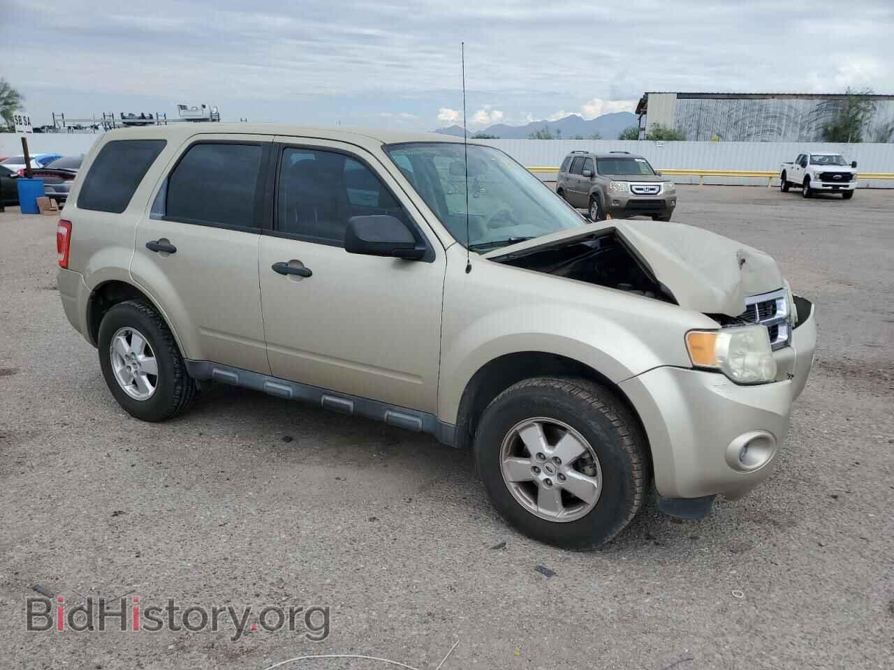 2011 FORD ESCAPE - VIN: 1FMCU0C75BKB65474 - Фото 4