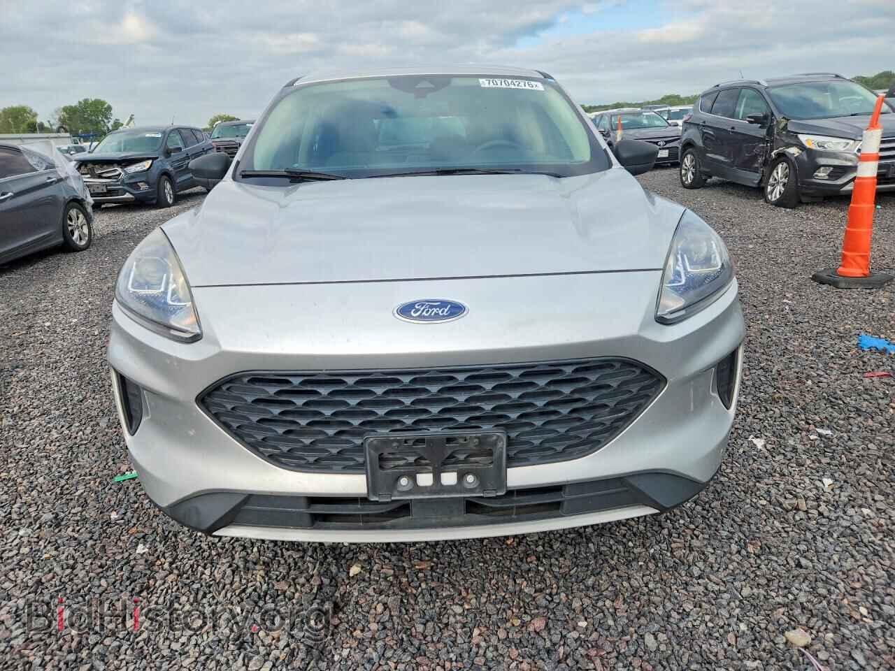2020 Ford ESCAPE (VIN 1FMCU0F62LUA75028) — фото 5 из 13