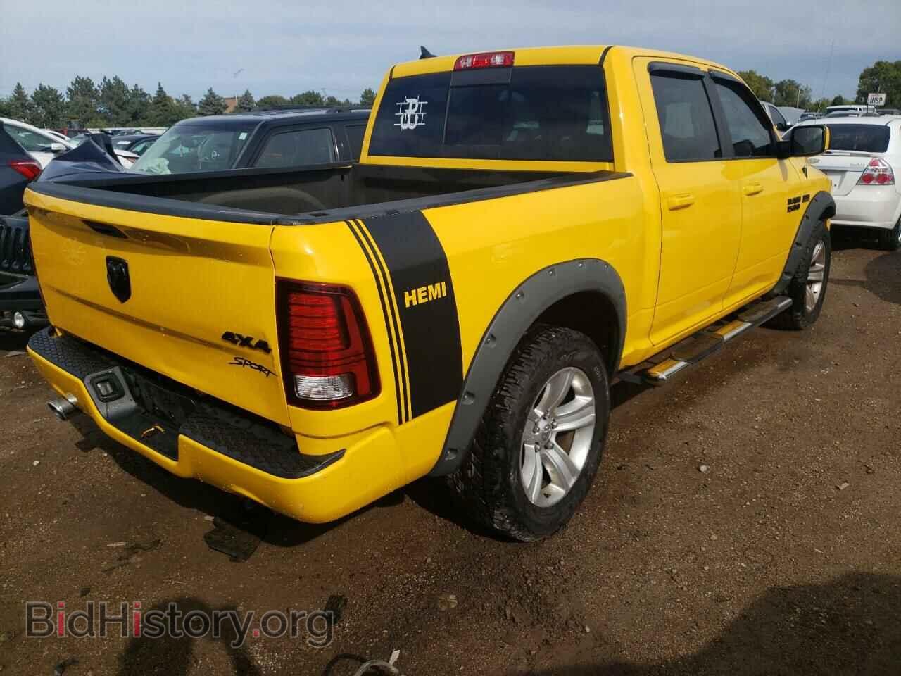 2016 RAM 1500 - VIN: 1C6RR7MT6GS309987 - Фото 3