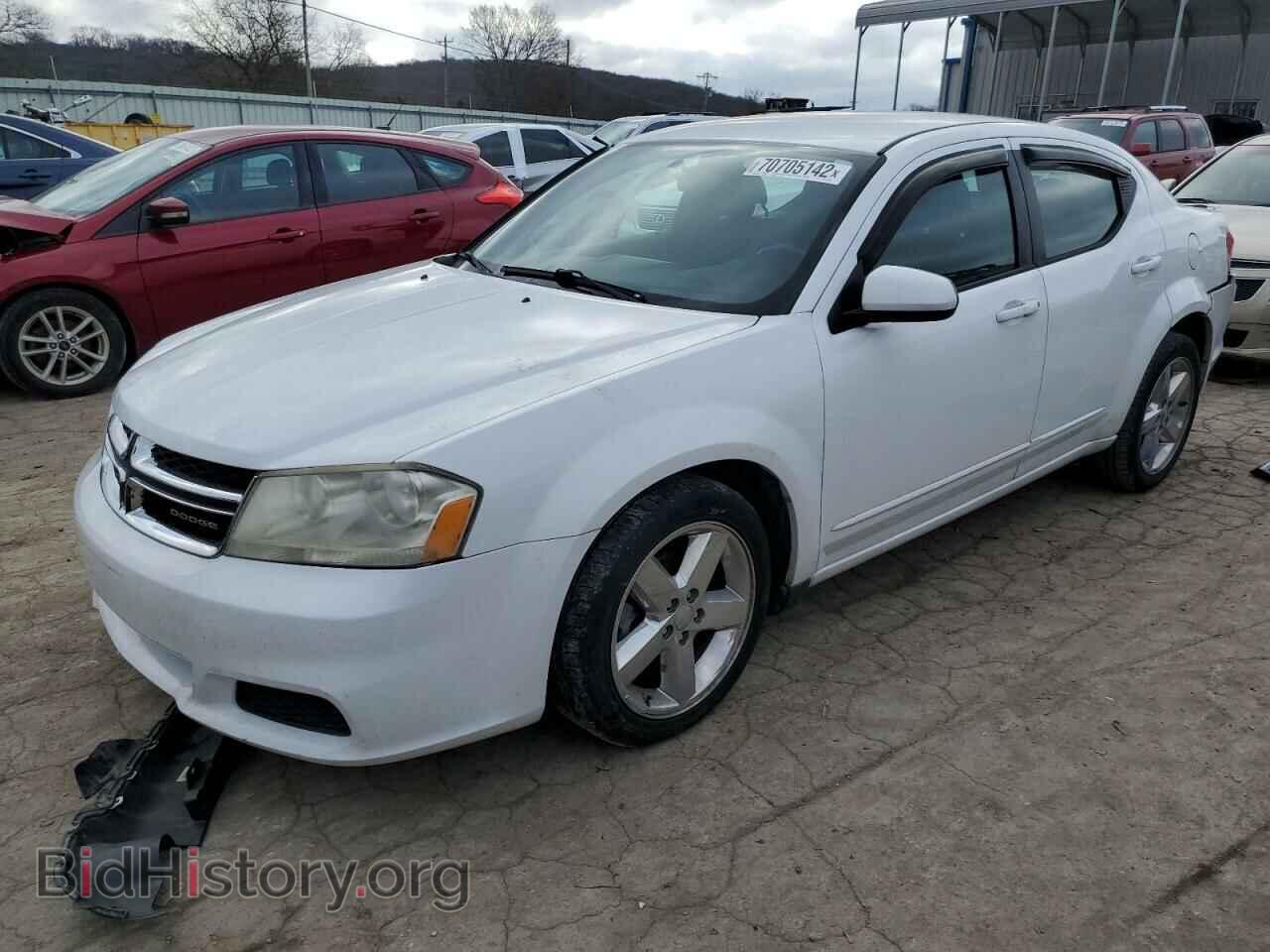Photo 1B3BD1FBXBN557002 - DODGE AVENGER 2011