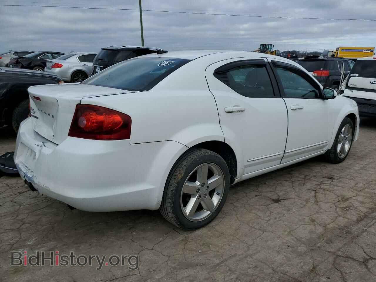 2011 DODGE AVENGER - VIN: 1B3BD1FBXBN557002 - Photo 3