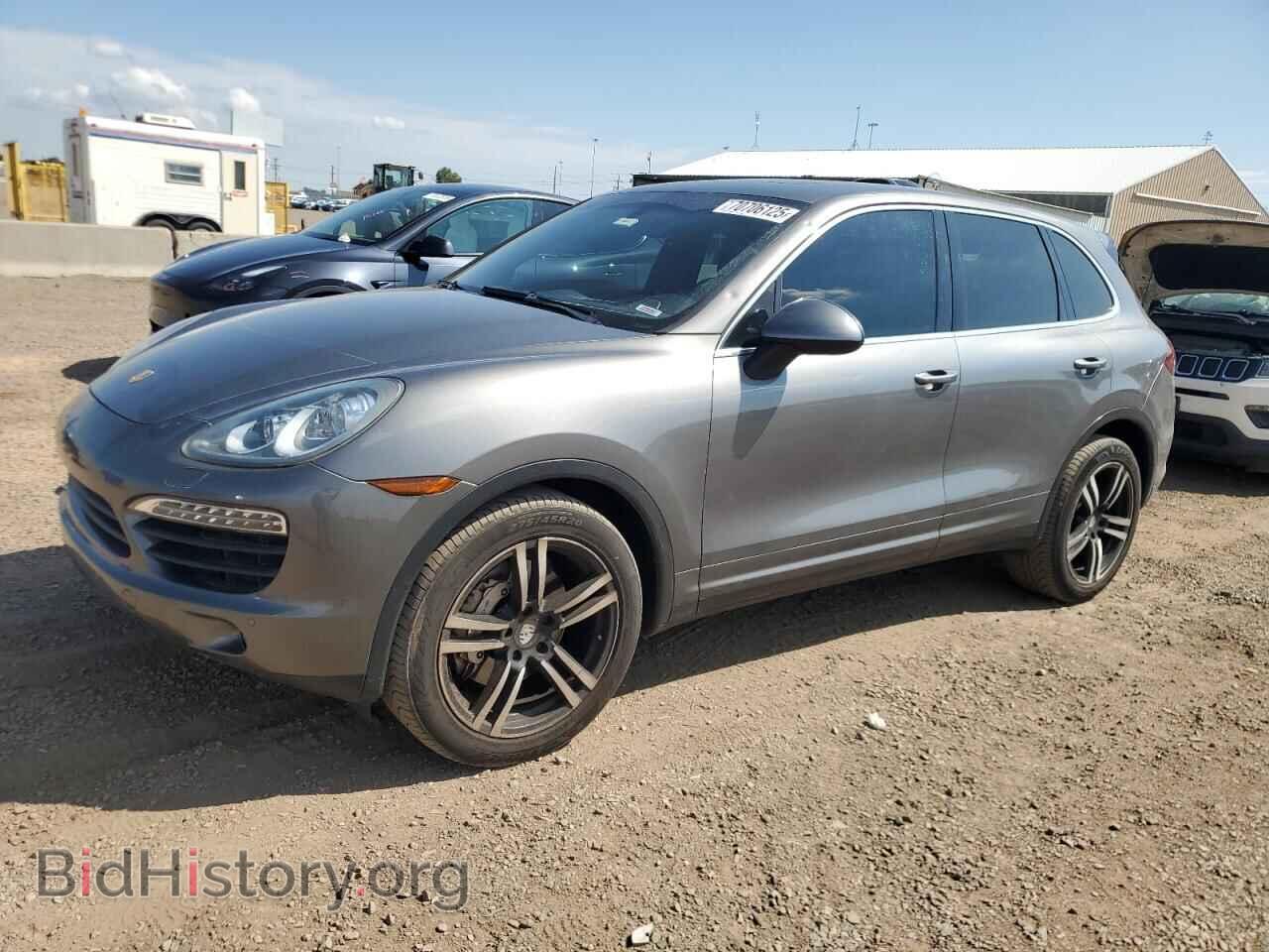 Photo WP1AE2A26CLA93156 - PORSCHE CAYENNE 2012
