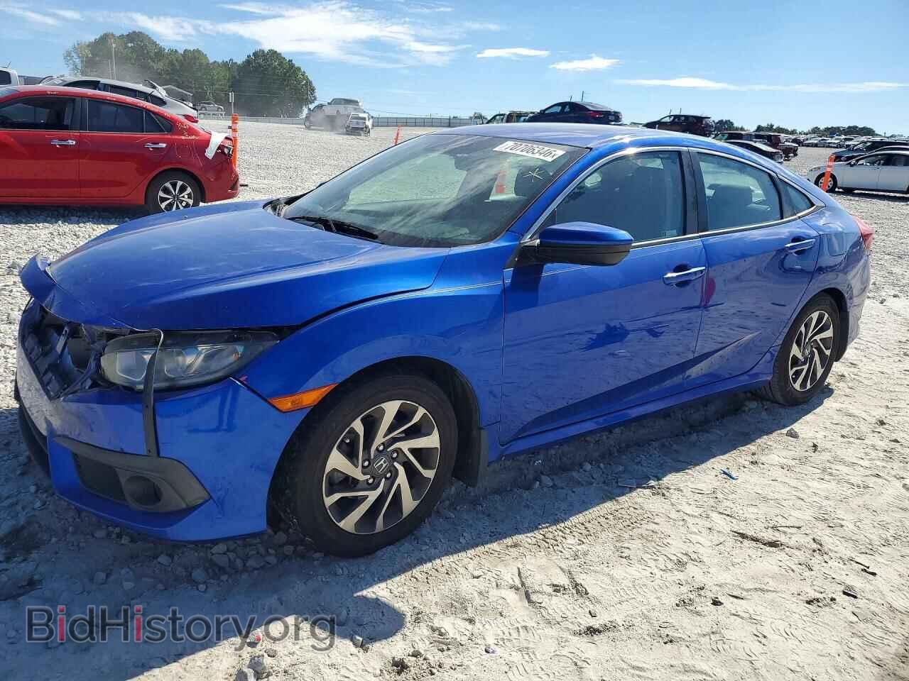 Фотография 19XFC2F82JE024674 - HONDA CIVIC 2018