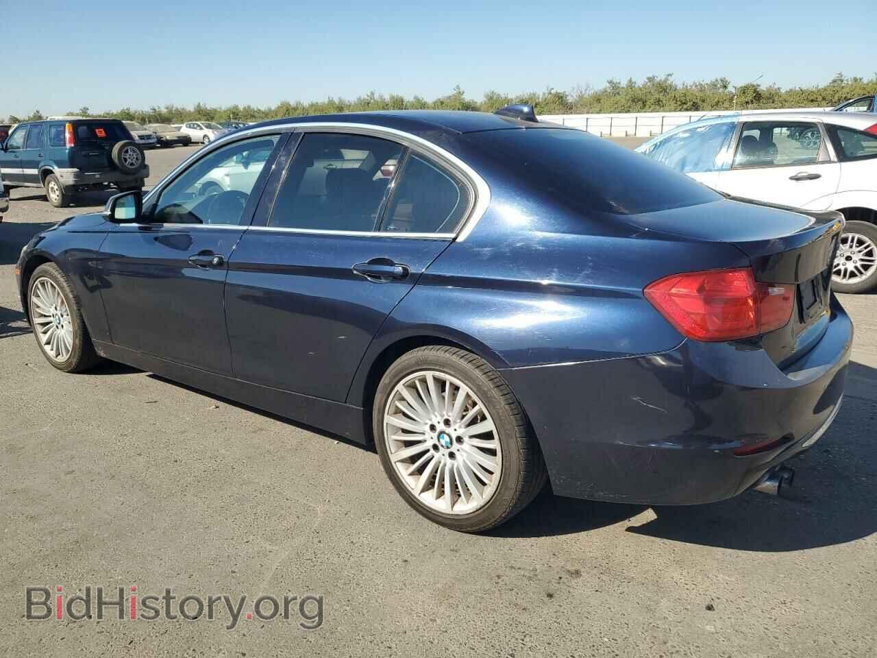 2012 BMW 3 SERIES - VIN: WBA3A5C59CF256103 - Фото 2