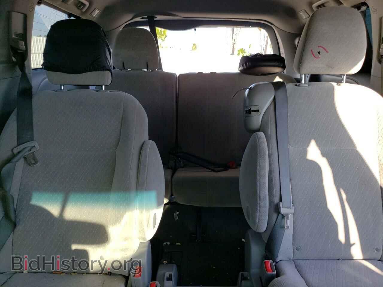 2017 TOYOTA All Models - VIN: 5TDKZ3DC4HS844488 - Фото 10