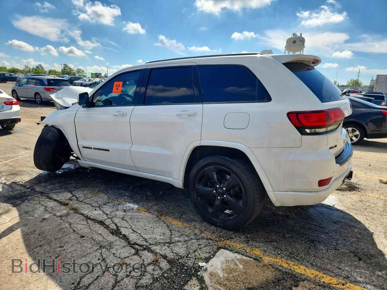 2017 JEEP CHEROKEE - VIN: 1C4RJFAGXHC807378 - Photo 2