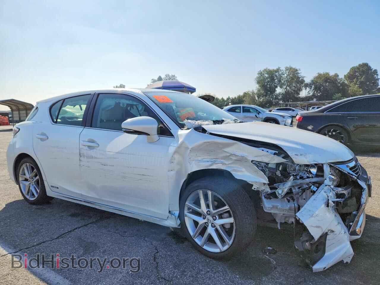 2017 LEXUS CT 200 - VIN: JTHKD5BH2H2286333 - Photo 4