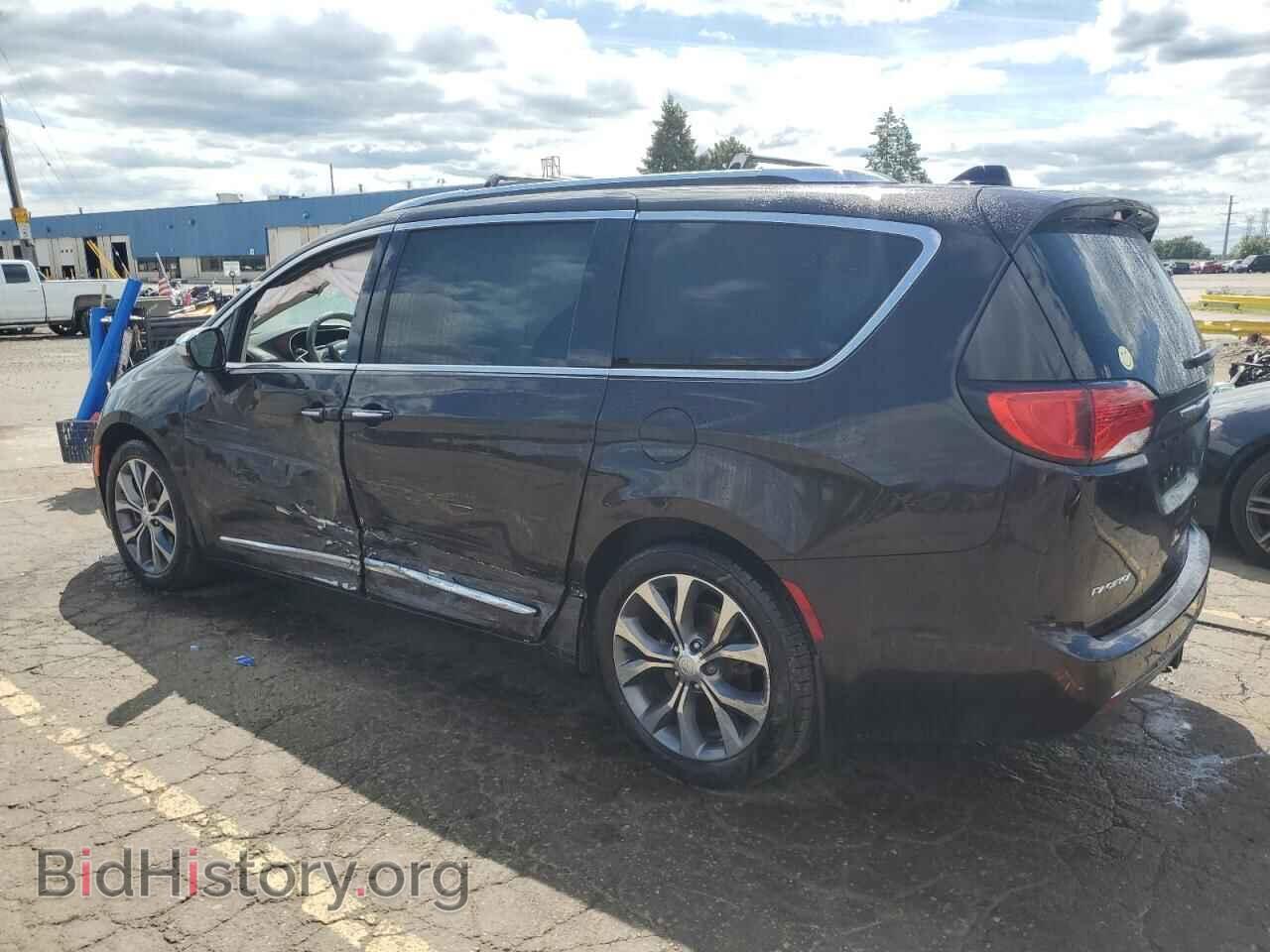 2017 CHRYSLER PACIFICA - VIN: 2C4RC1GG4HR638499 - Photo 2