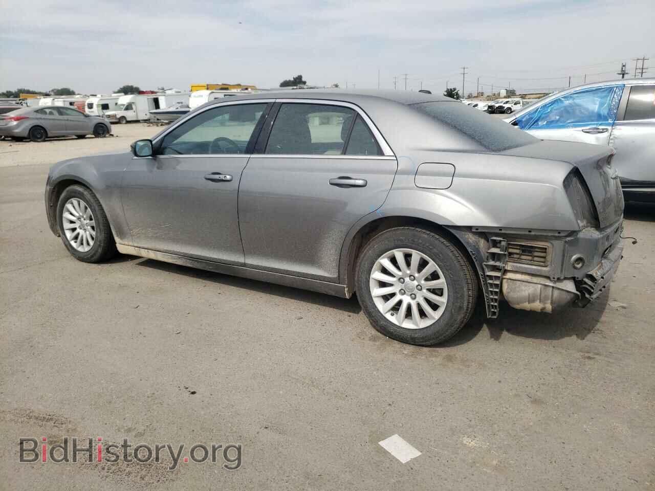 2012 CHRYSLER 300 - VIN: 2C3CCAAG2CH251550 - Фото 2