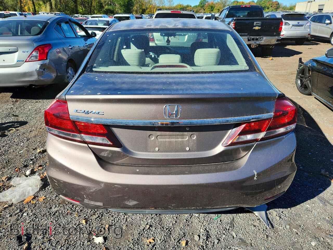 2013 HONDA CIVIC - VIN: 2HGFB2F5XDH590438 - Фото 6