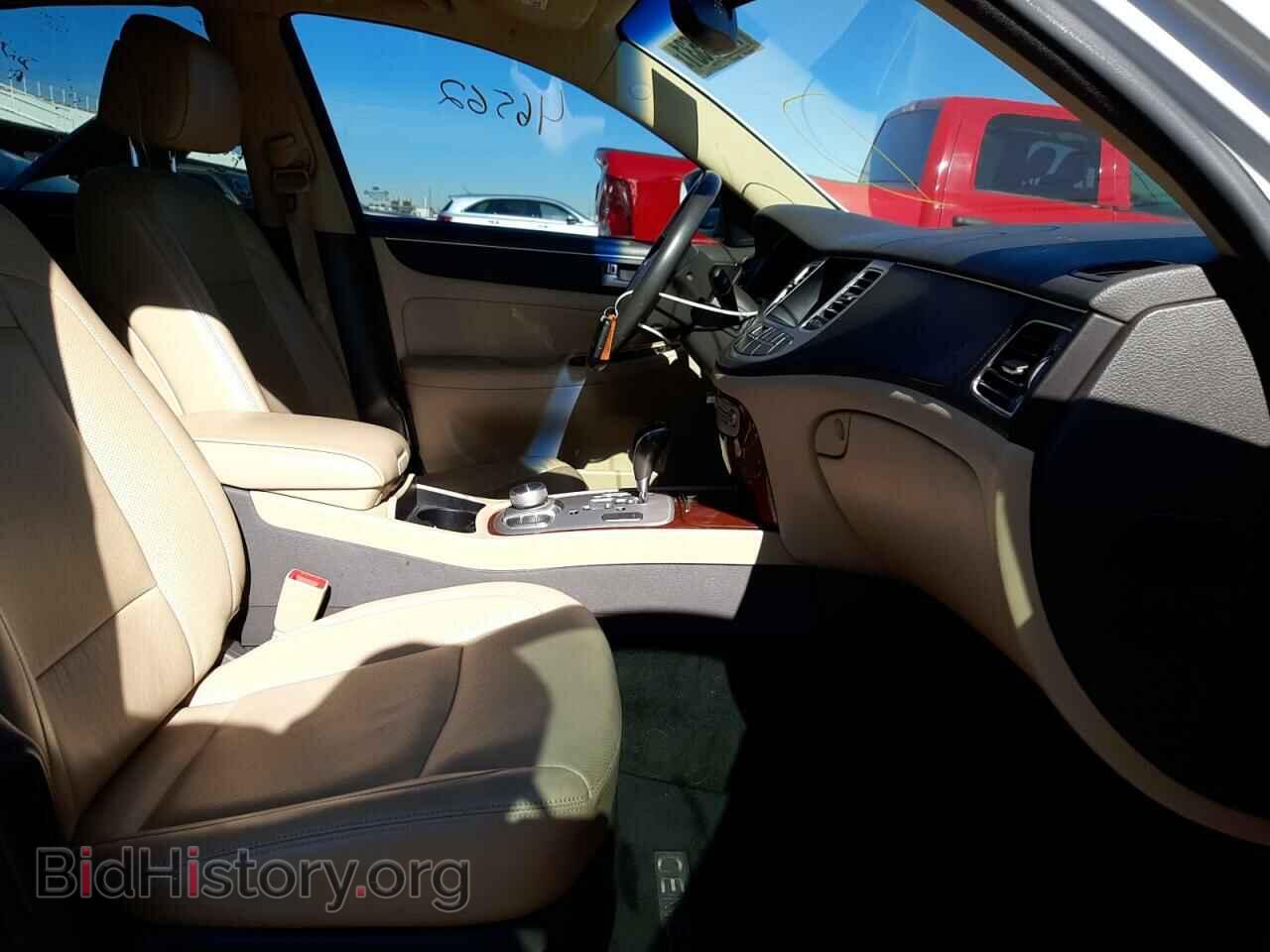 2012 HYUNDAI GENESIS - VIN: KMHGC4DD3CU185745 - Фото 5