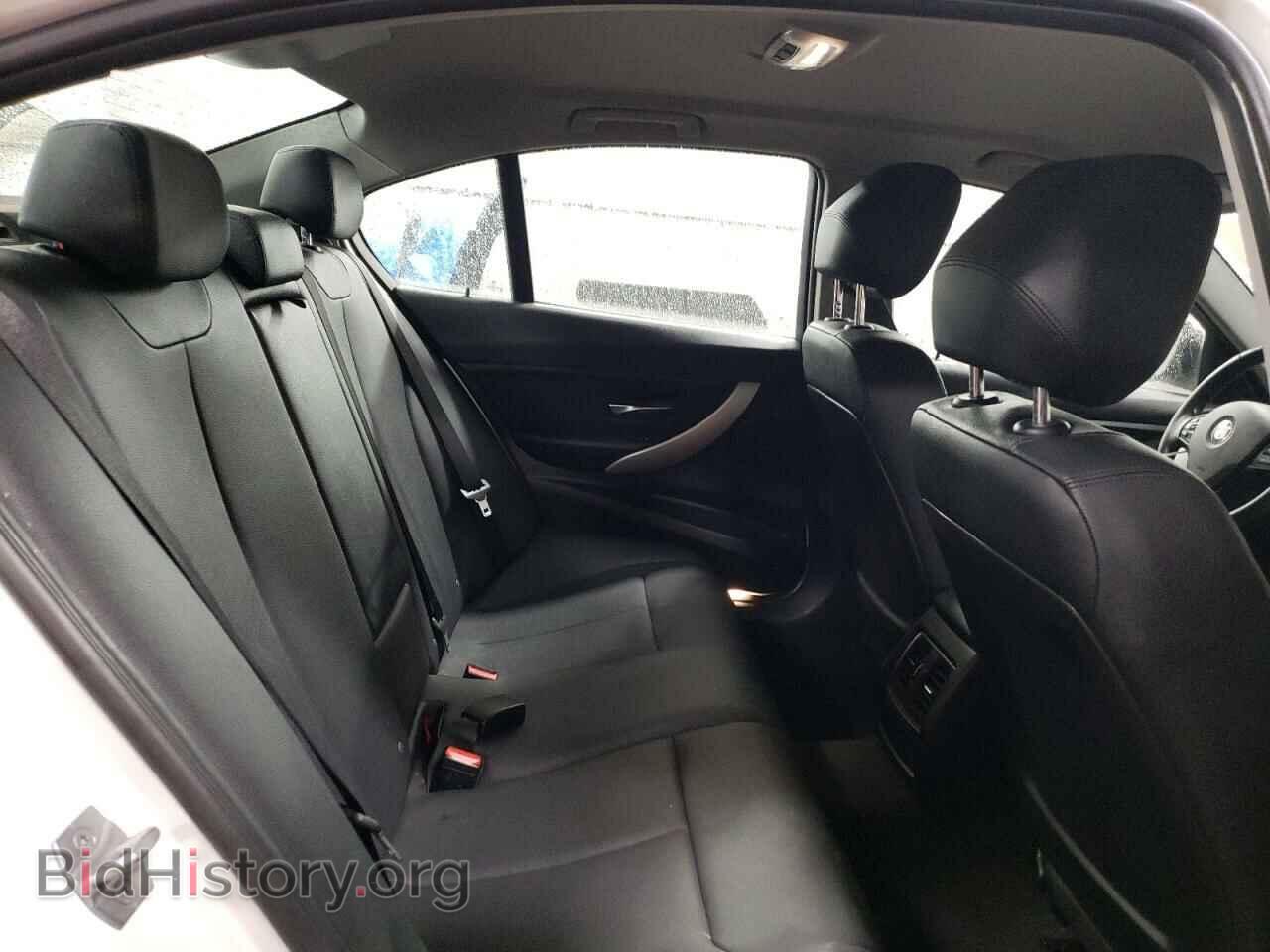 2016 BMW 3 SERIES - VIN: WBA8E5G55GNU21578 - Фото 10