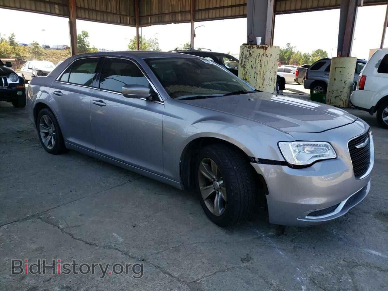 2015 CHRYSLER 300 - VIN: 2C3CCAAG1FH920749 - Photo 4