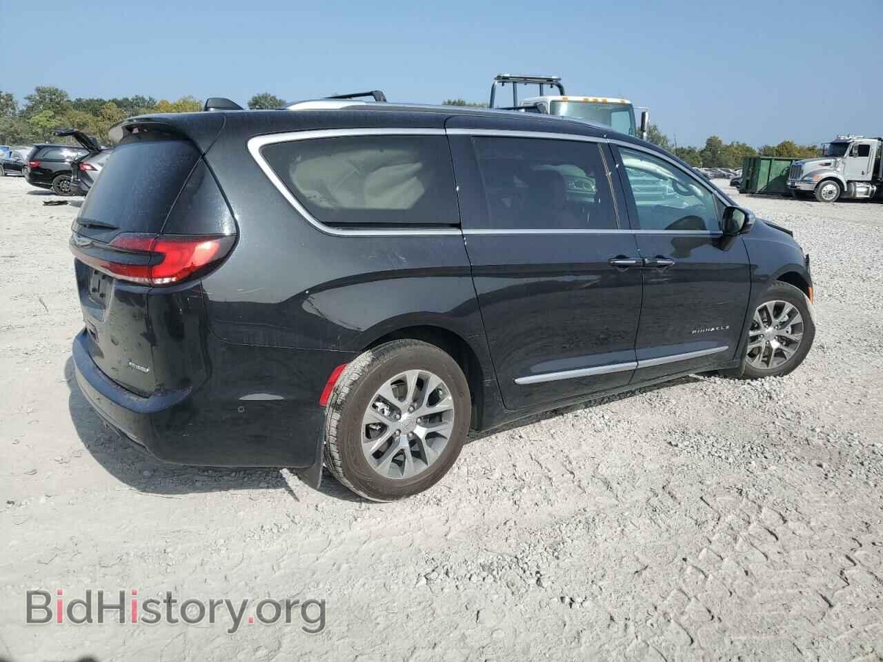 2021 CHRYSLER PACIFICA - VIN: 2C4RC1N77MR548356 - Photo 3